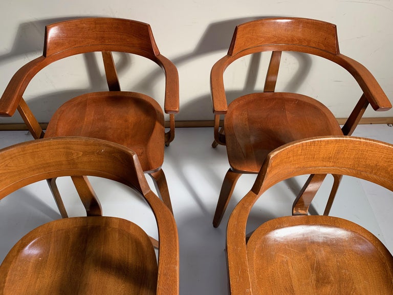 Set of 6 Walter Gropius Chairs for Thonet For Sale 3