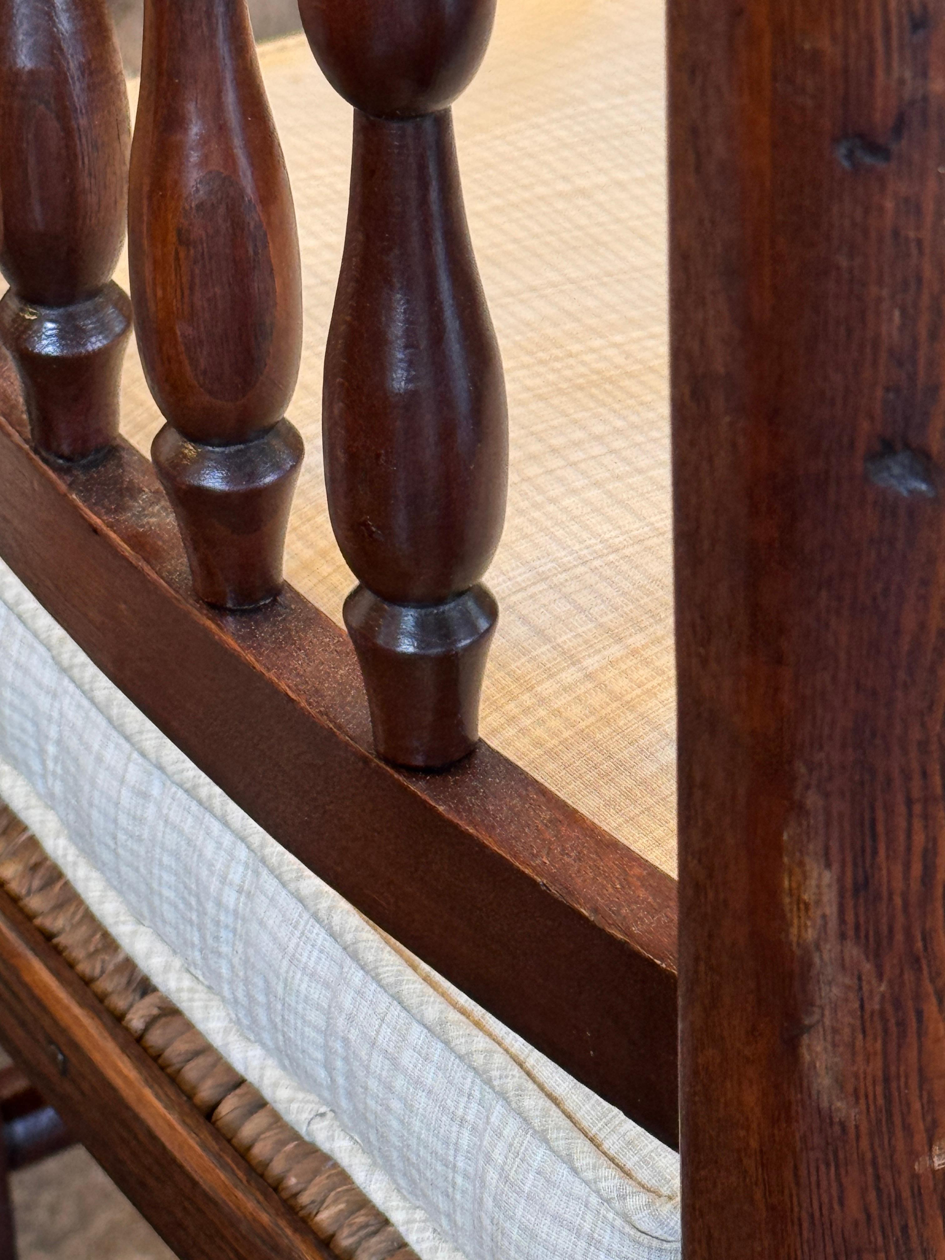 Set of 6 Welsh Spindle-Back Chairs in vendita 9