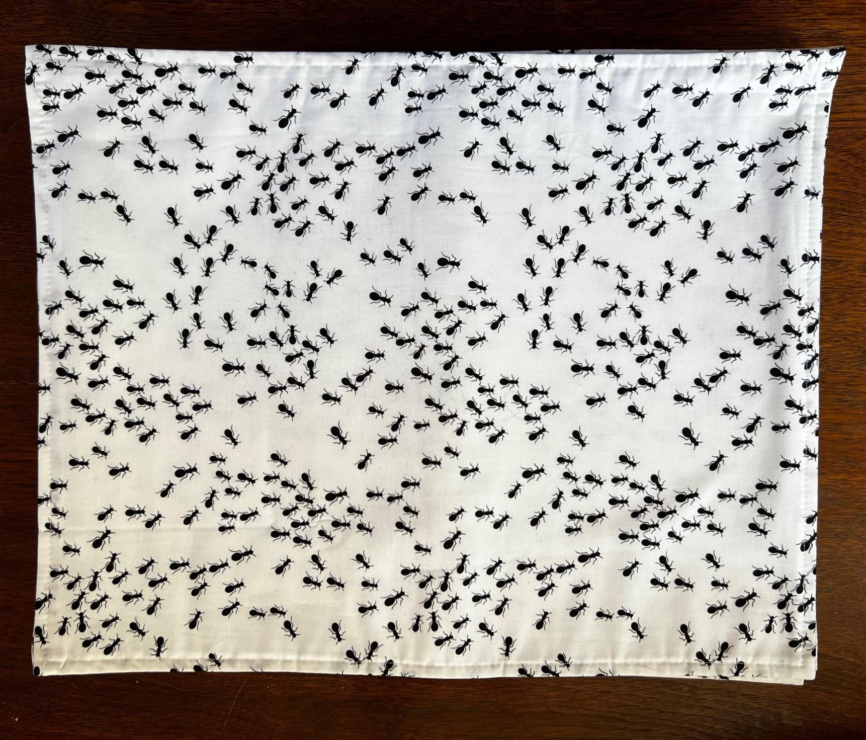 Modern Set of 6 White Cotton Harvey & Strait Placemats with Black Ants For Sale