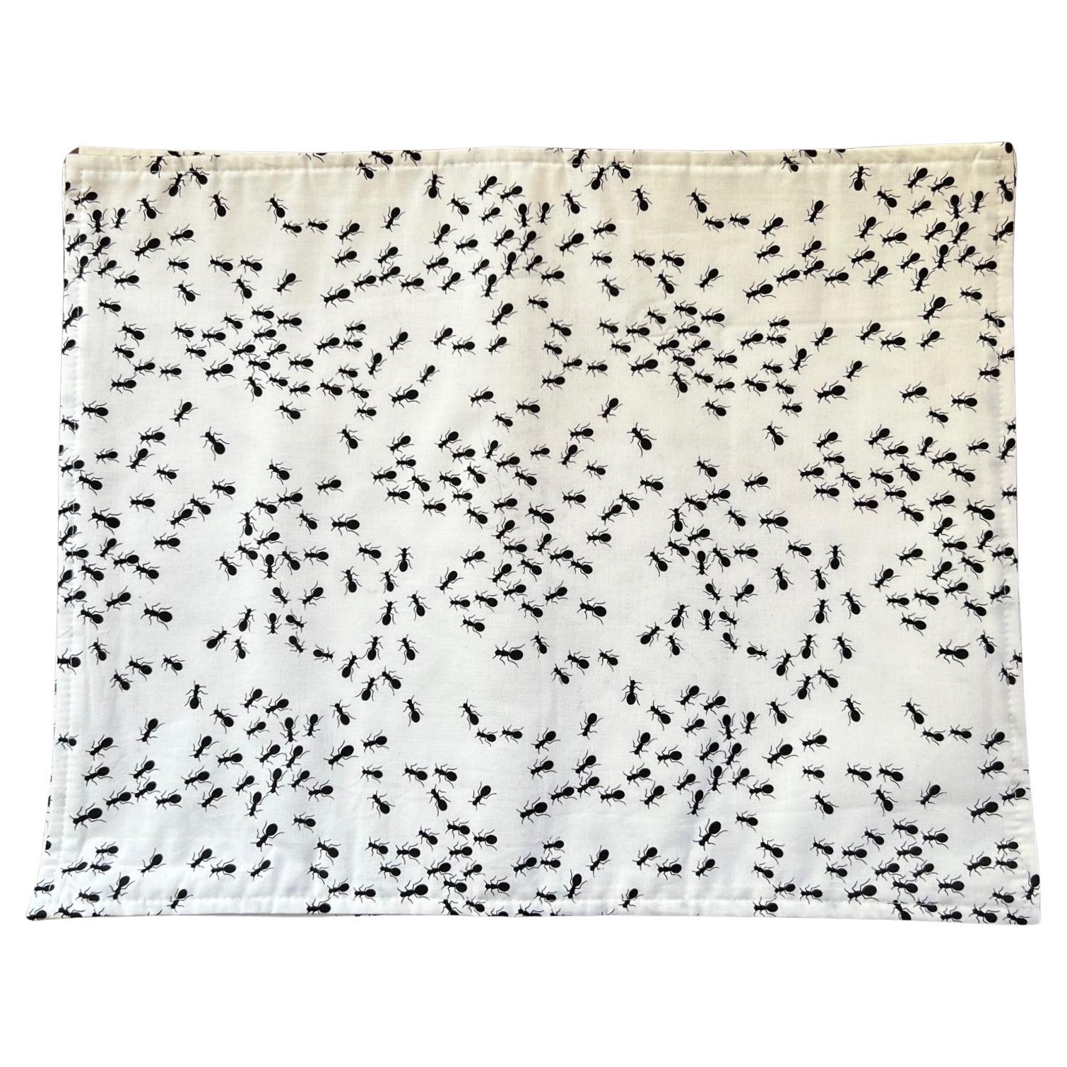 Set of 6 White Cotton Harvey & Strait Placemats with Black Ants For Sale