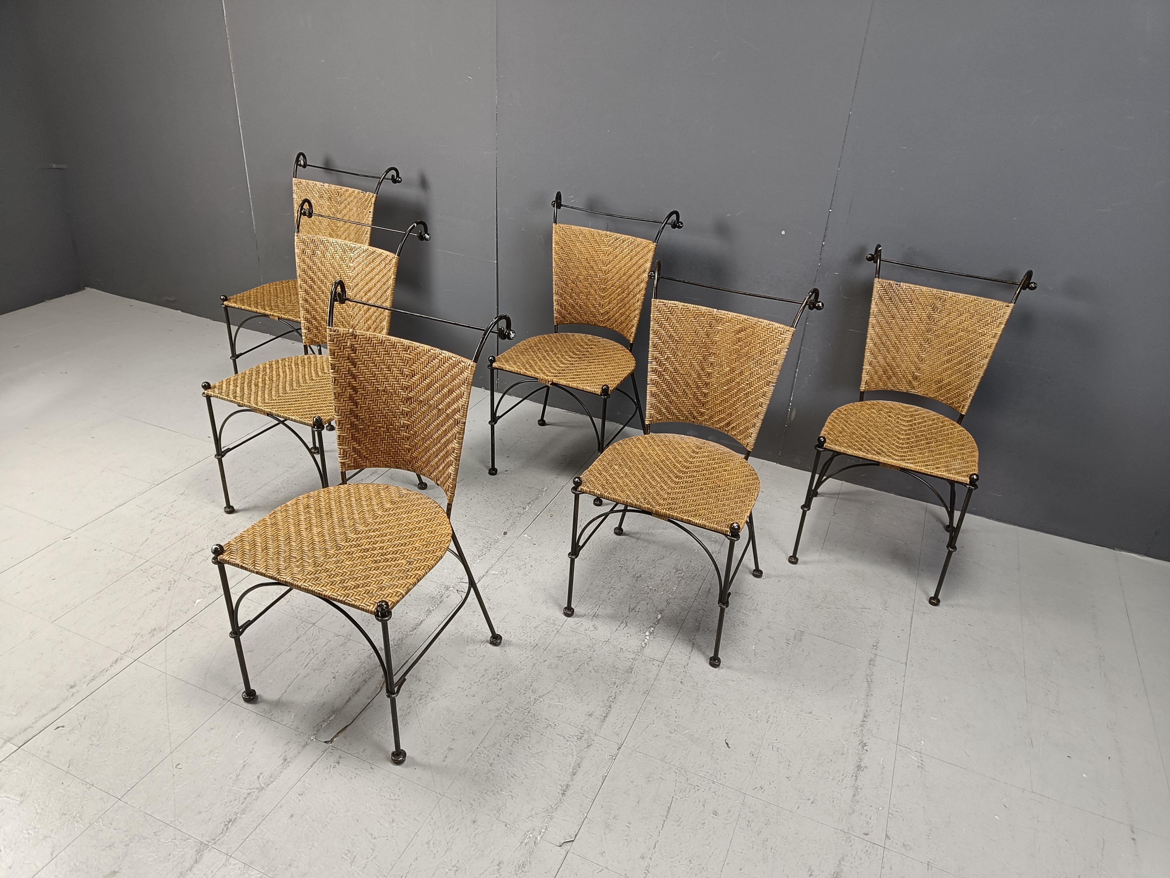 Wicker Set of 6 wicker and wrought iron bistro chairs, 1960s