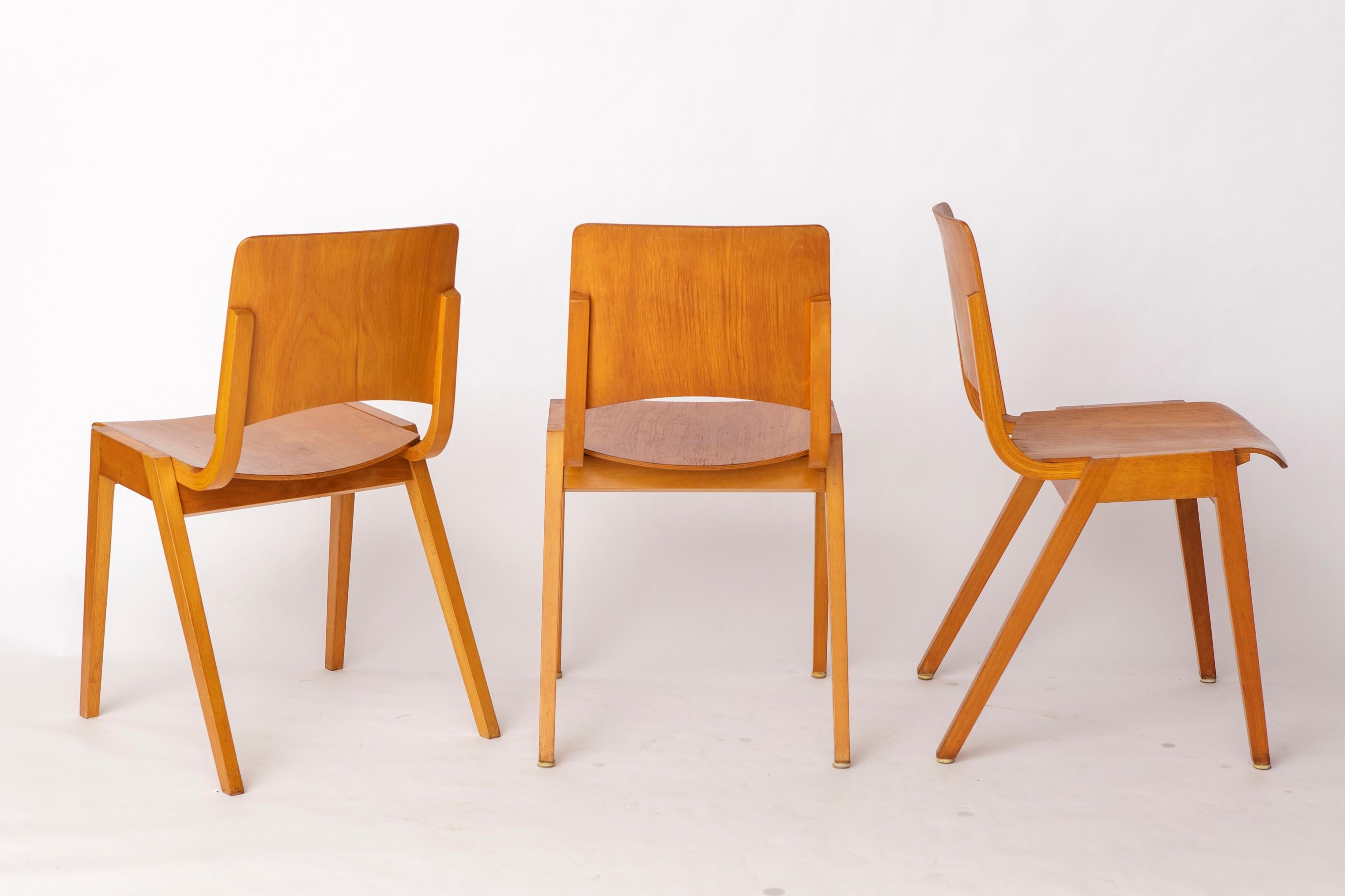 Set of 6 Wilkhahn Stackable Chairs – Beech Wood – Germany 1970s – Vintage Seatin For Sale 1