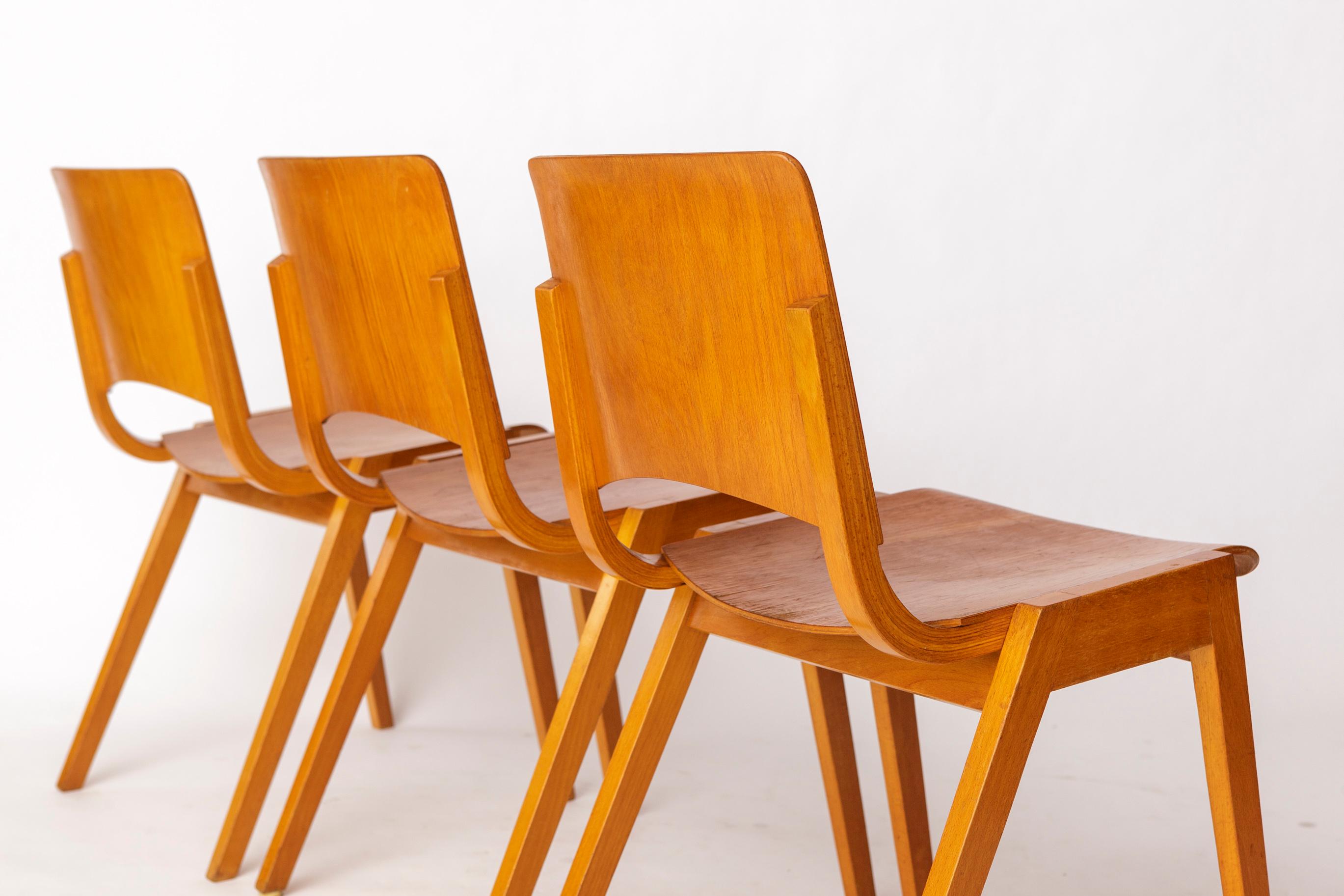 Set of 6 Wilkhahn Stackable Chairs – Beech Wood – Germany 1970s – Vintage Seatin For Sale 2