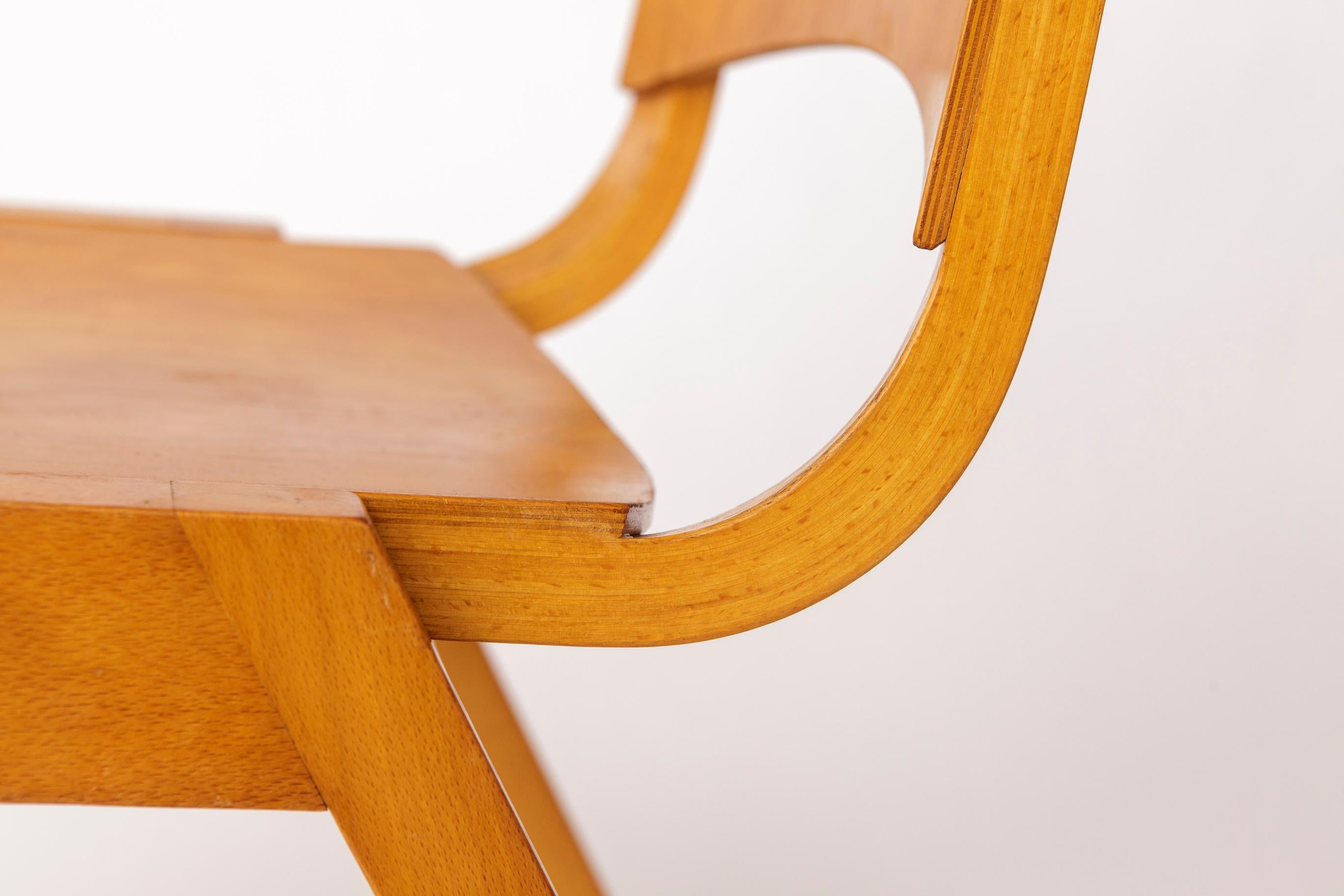 Set of 6 Wilkhahn Stackable Chairs – Beech Wood – Germany 1970s – Vintage Seatin For Sale 3
