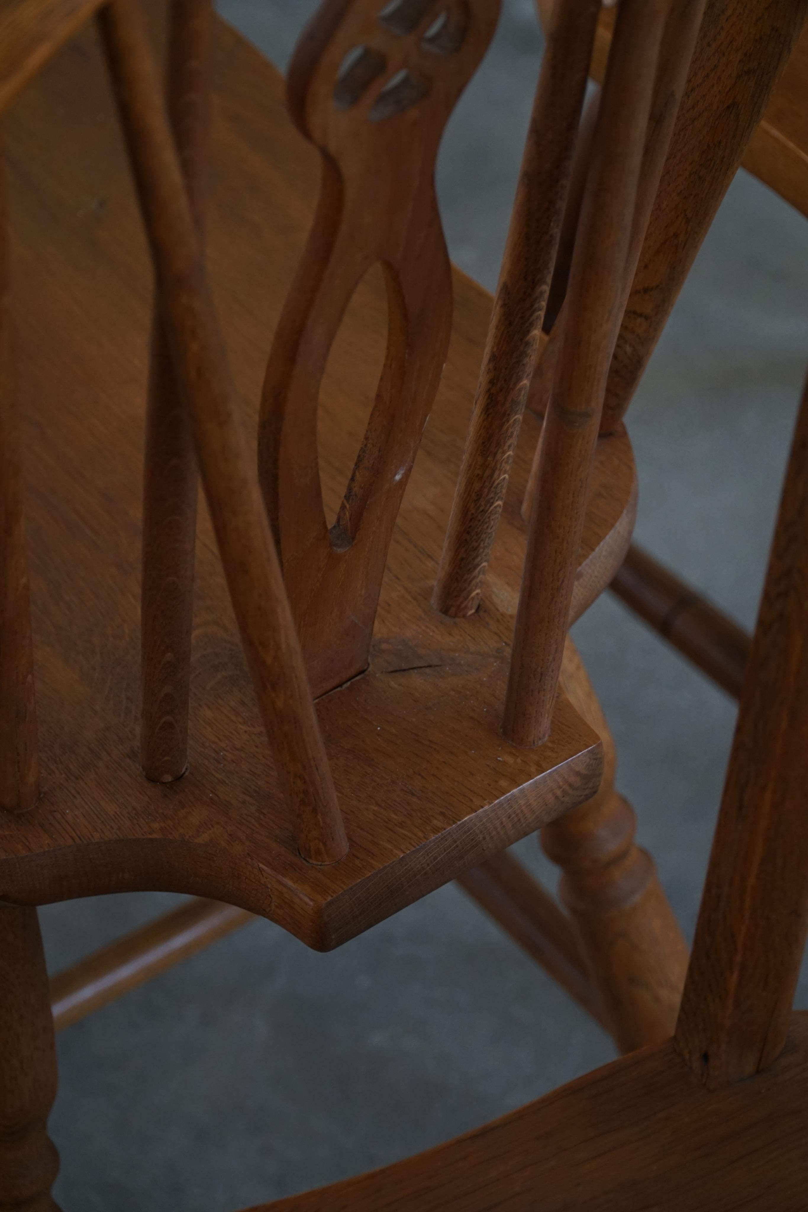 Set of 6 Windsor Dining Room Chairs in Oak, English Edwardian, 19th Century For Sale 7