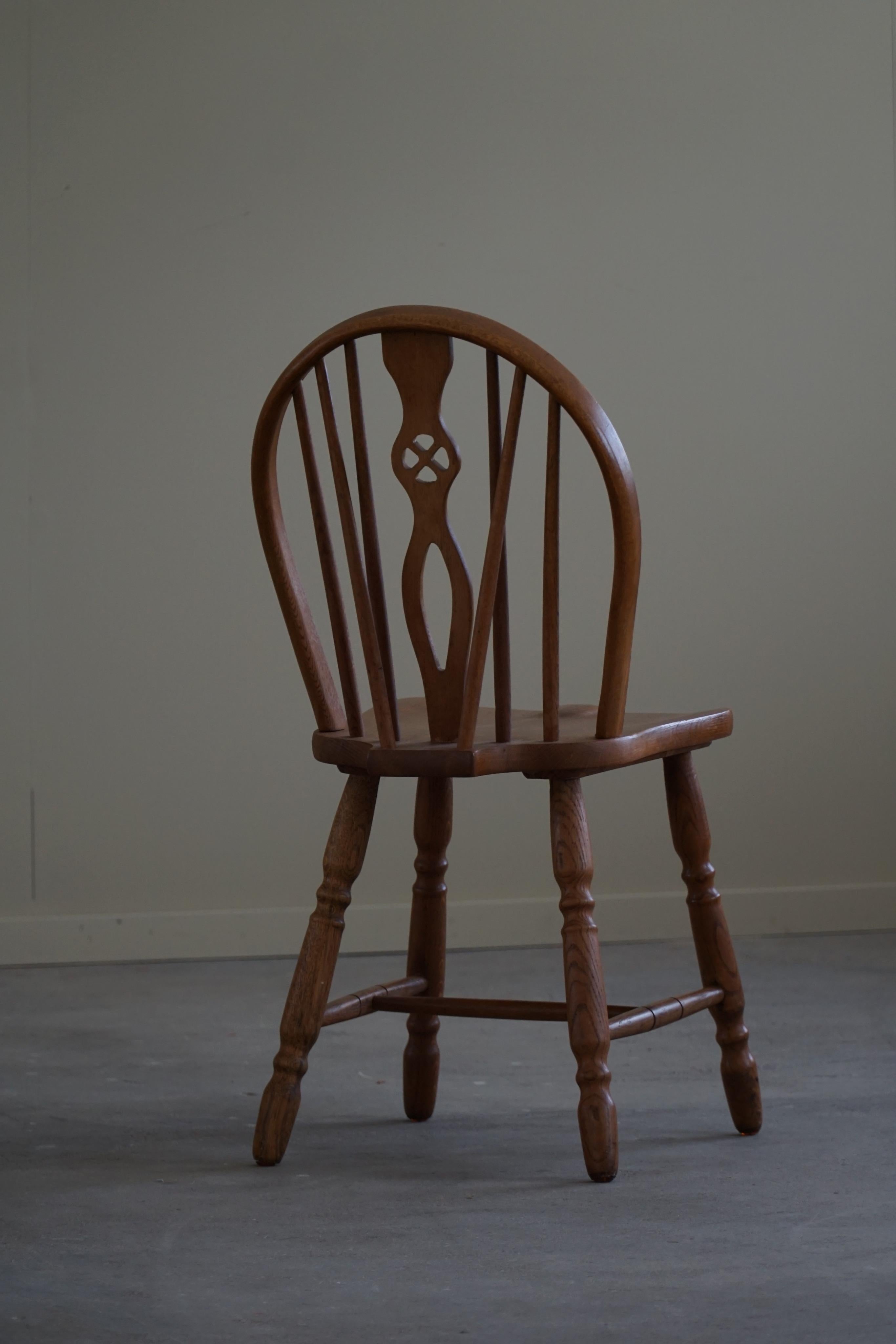 Set of 6 Windsor Dining Room Chairs in Oak, English Edwardian, 19th Century For Sale 10
