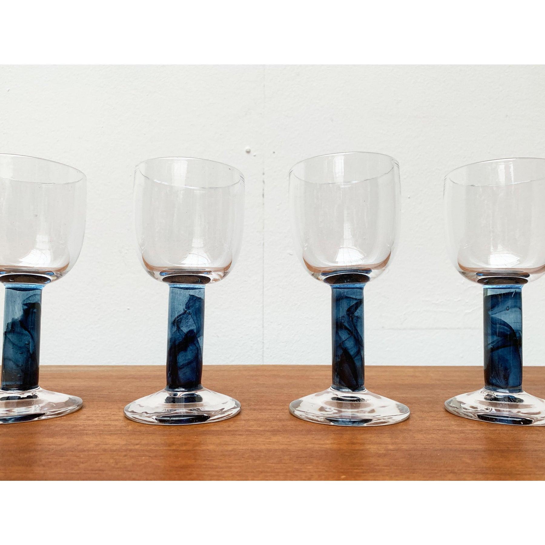 Set of 6 Wine Glasses by Regina Kaufmann for Glashagen Hütte For Sale 5