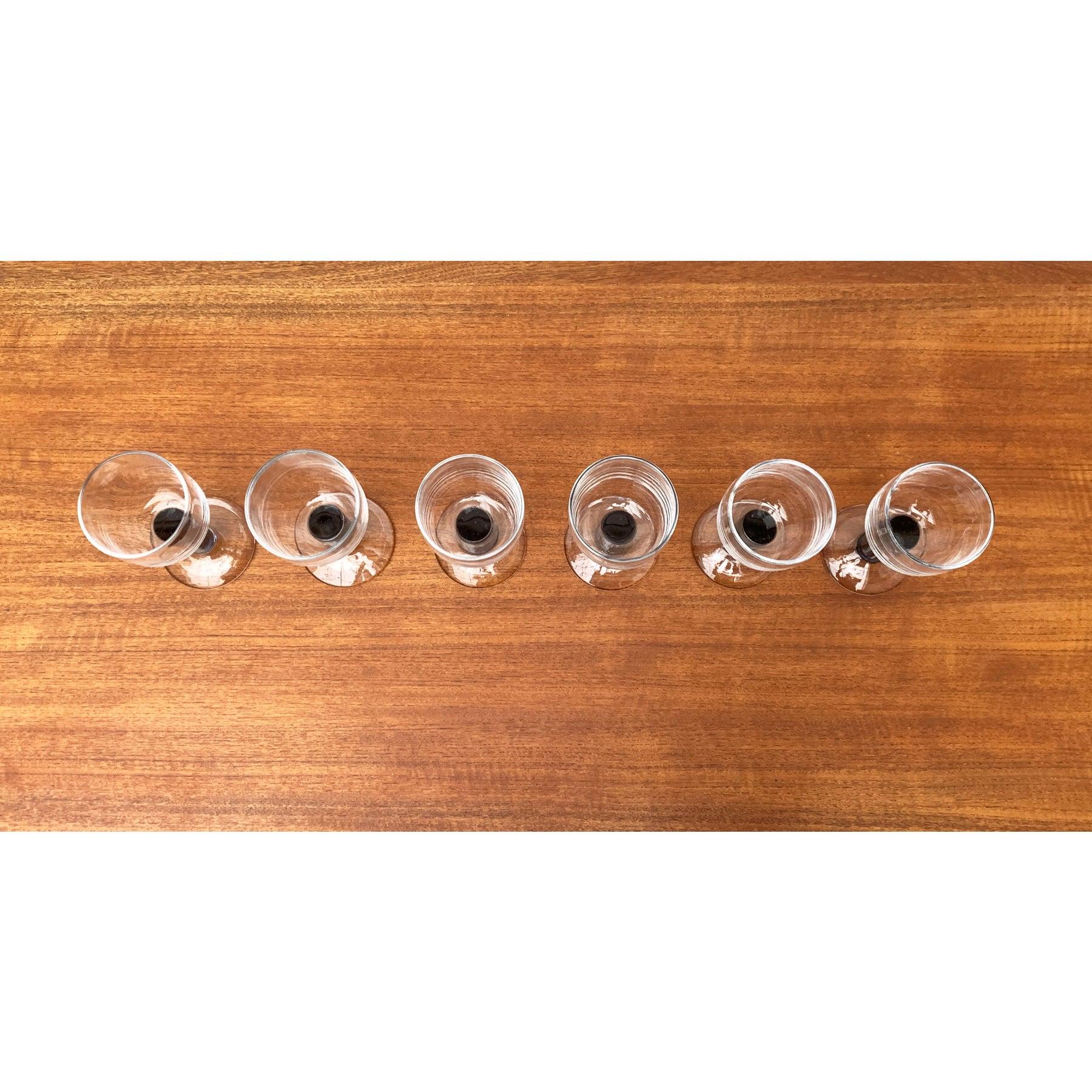 Set of 6 Wine Glasses by Regina Kaufmann for Glashagen Hütte For Sale 2
