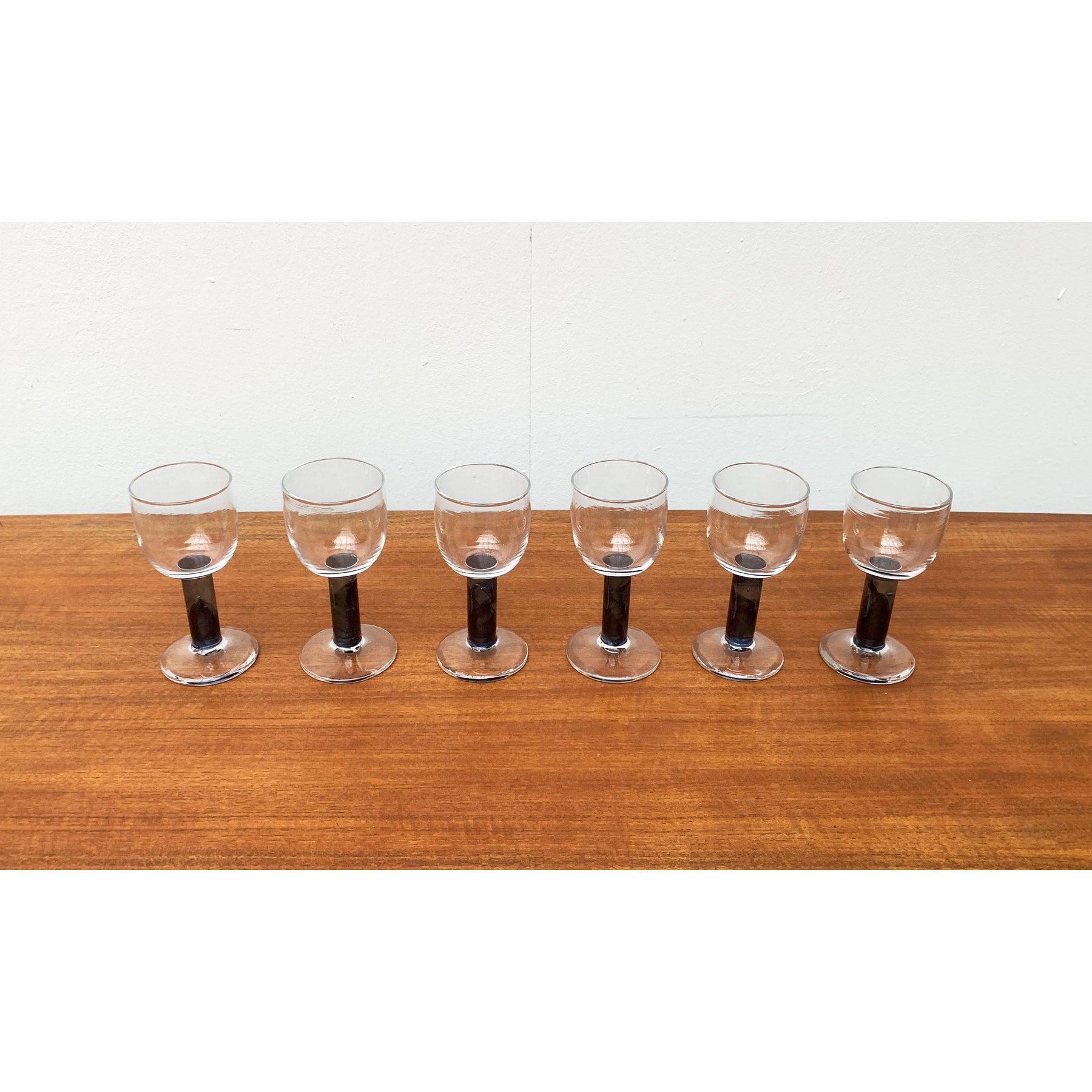 Set of 6 Wine Glasses by Regina Kaufmann for Glashagen Hütte For Sale 4