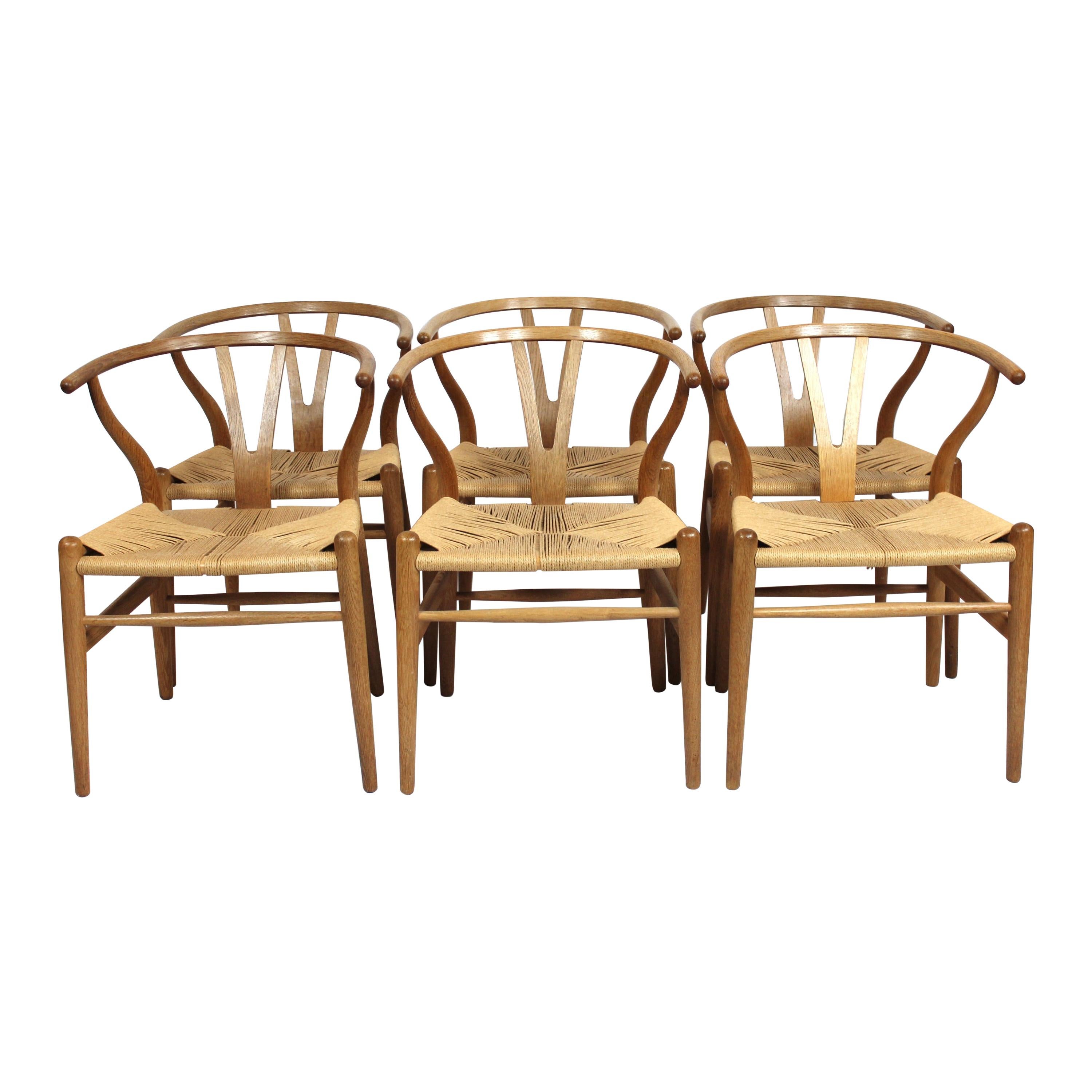 Set of 6 Wishbone Chairs by Hans J. Wegner and Carl Hansen and Son, 1960s