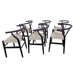 Set of 6 Wishbone Style Dining Chairs