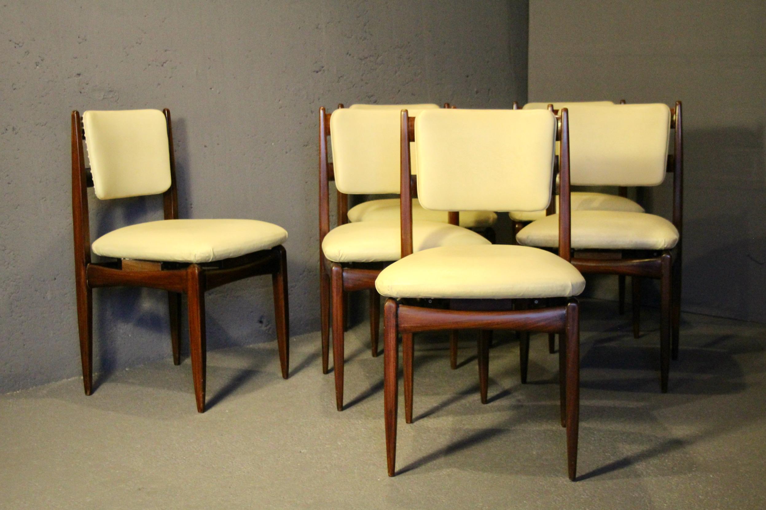 Set of 6 wood and faux leather probably Italian production In Good Condition For Sale In grand Lancy, CH