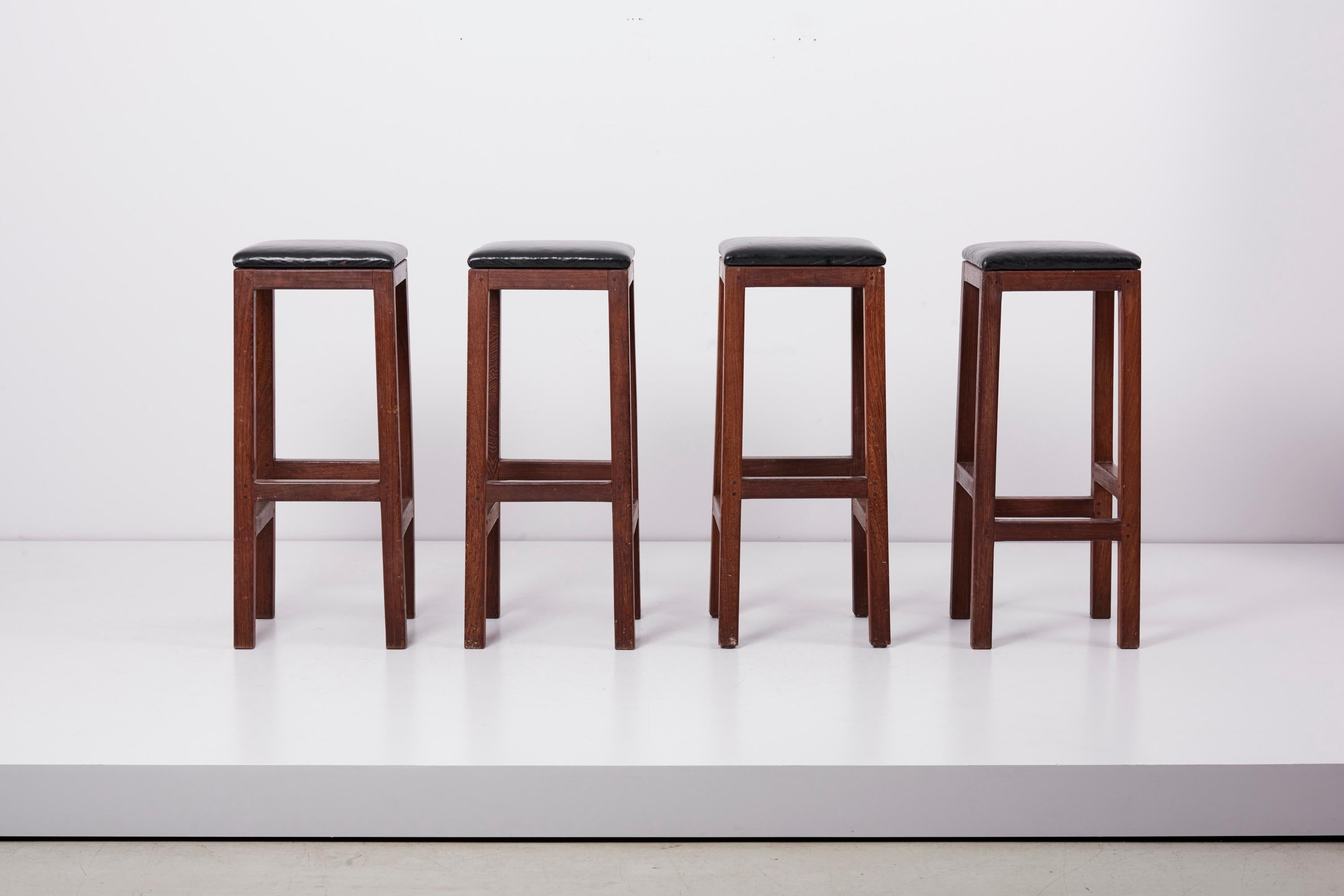 set of 6 bar stools