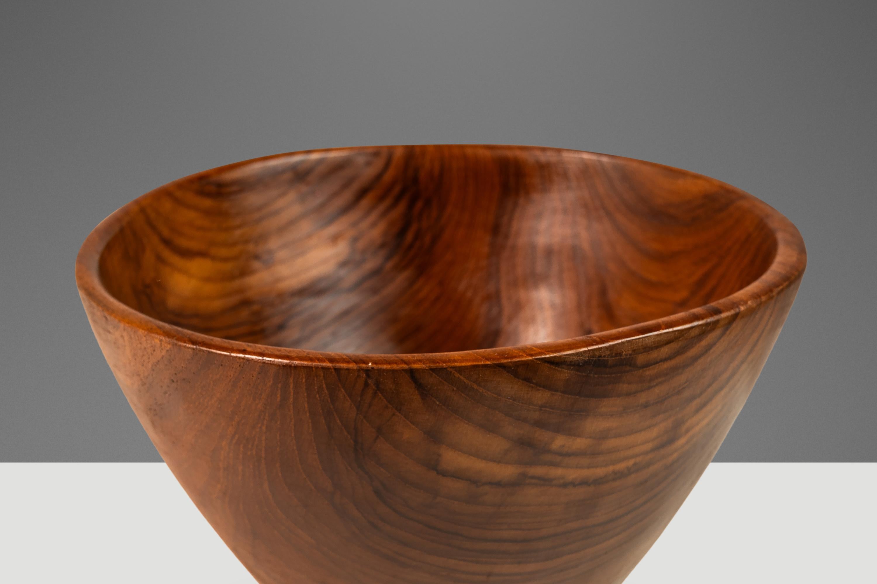 Set von 6 holz gedrechselten Salat-/Servierschalen aus massivem burmesischem Teakholz, ca. 1970er Jahre im Angebot 4