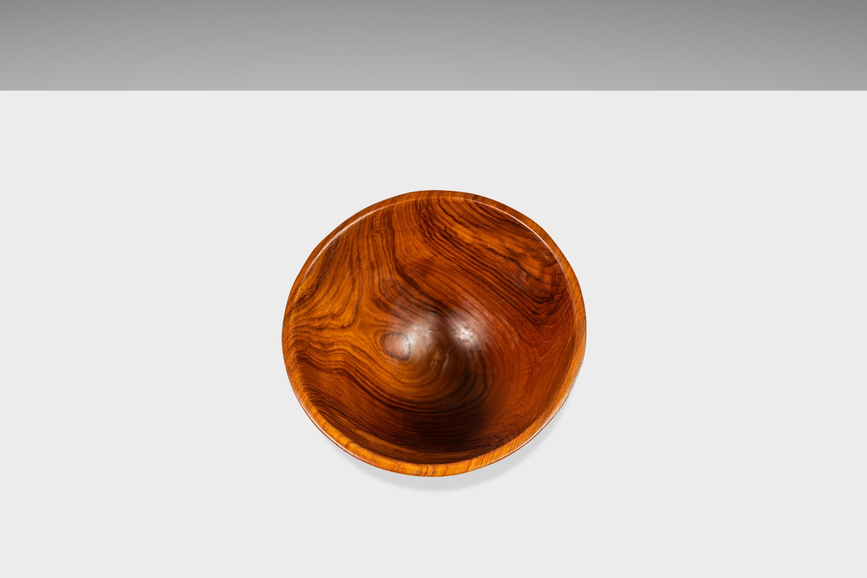 Set von 6 holz gedrechselten Salat-/Servierschalen aus massivem burmesischem Teakholz, ca. 1970er Jahre im Angebot 1