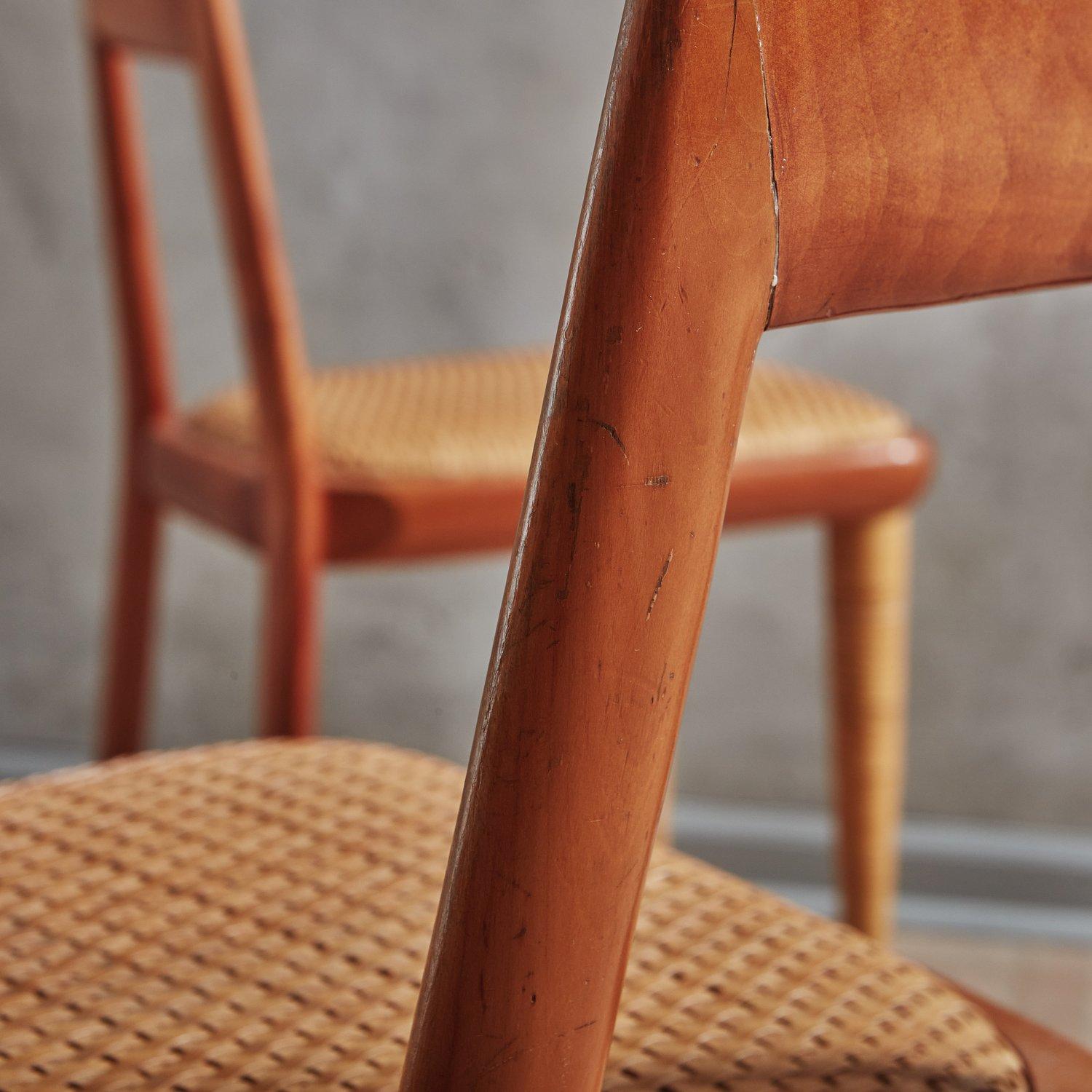 Satz von 6 Esszimmerstühlen aus Holz + gewebtem Leder von Pierantonio Bonacina, Italien 1970er Jahre im Angebot 6