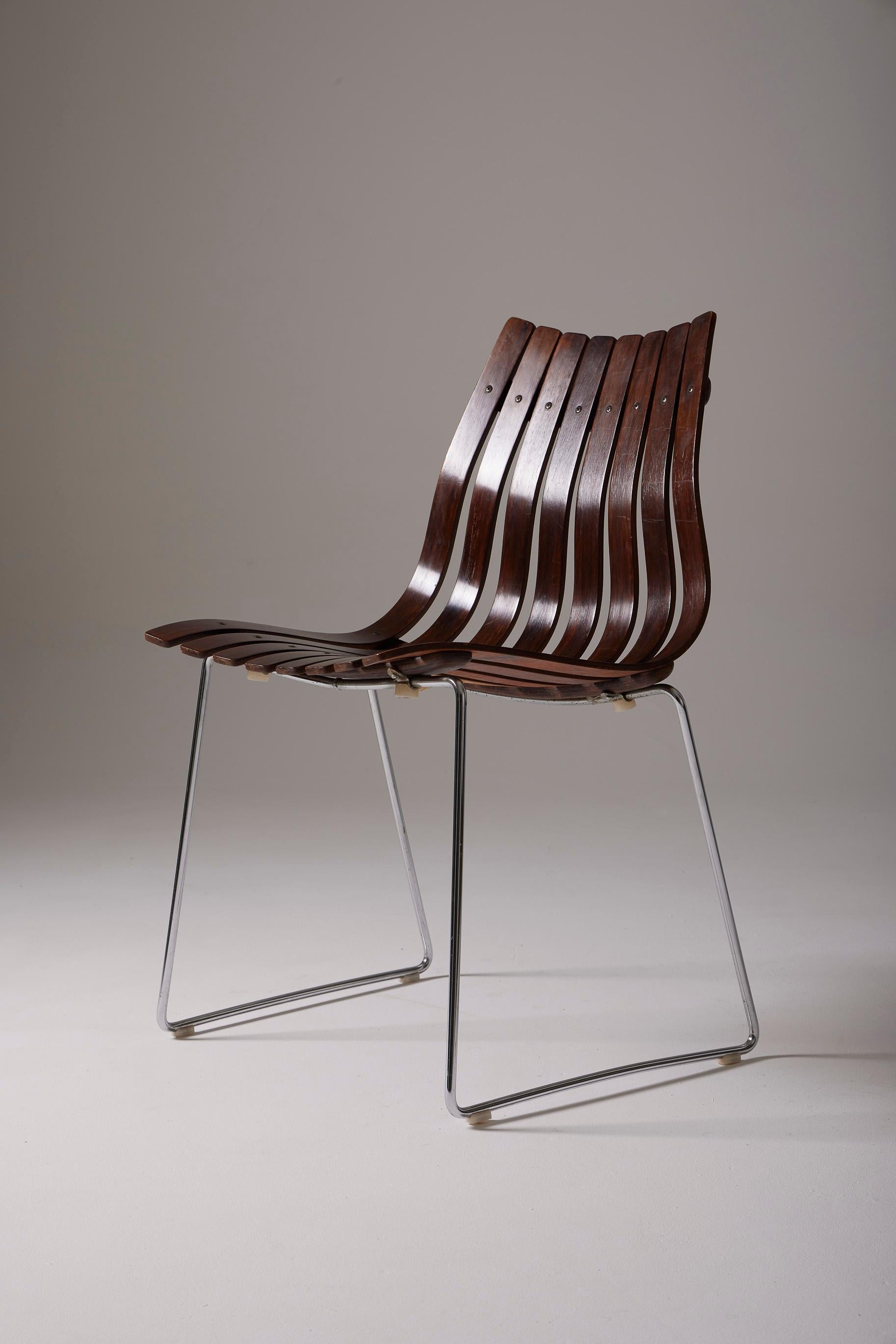 20ième siècle  Ensemble de 6 chaises en bois de Hans Brattrud en vente