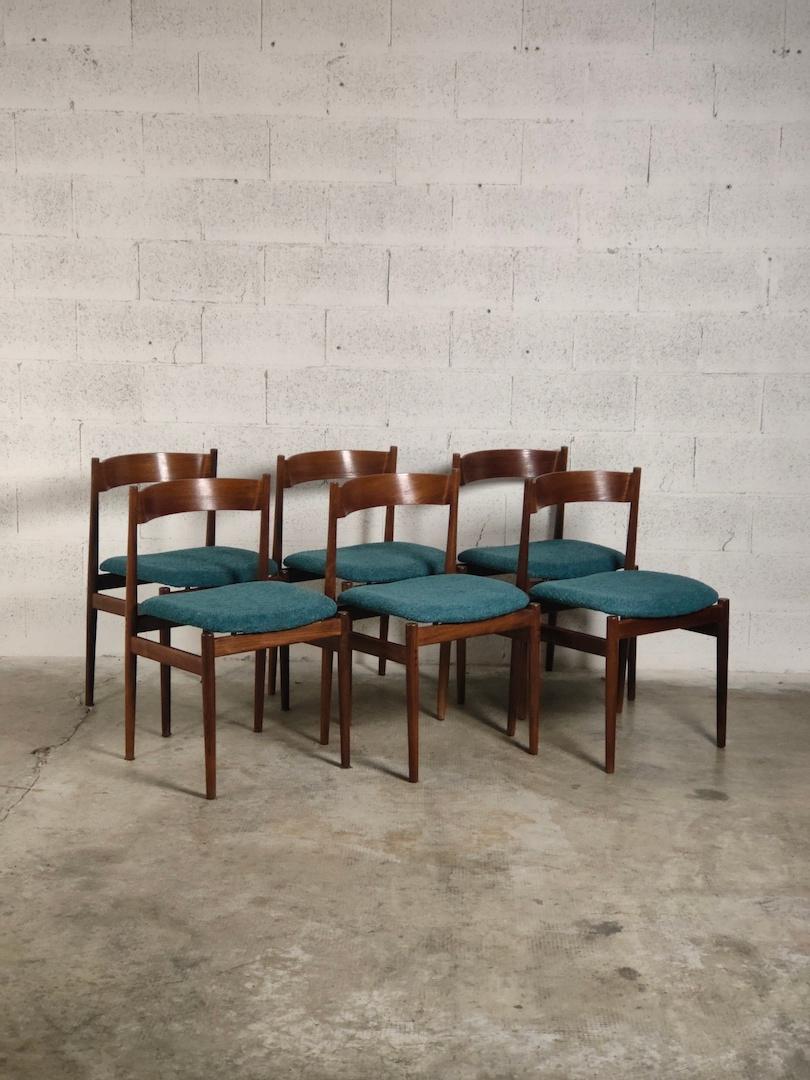Set of 6 wooden dining chairs 107 model by Gianfranco Frattini for Cassina 60s
Born in Padua in 1926, Gianfranco Frattini graduated in Architecture at the Milan Polytechnic in 1953, where he lived and worked until his death. His professional
