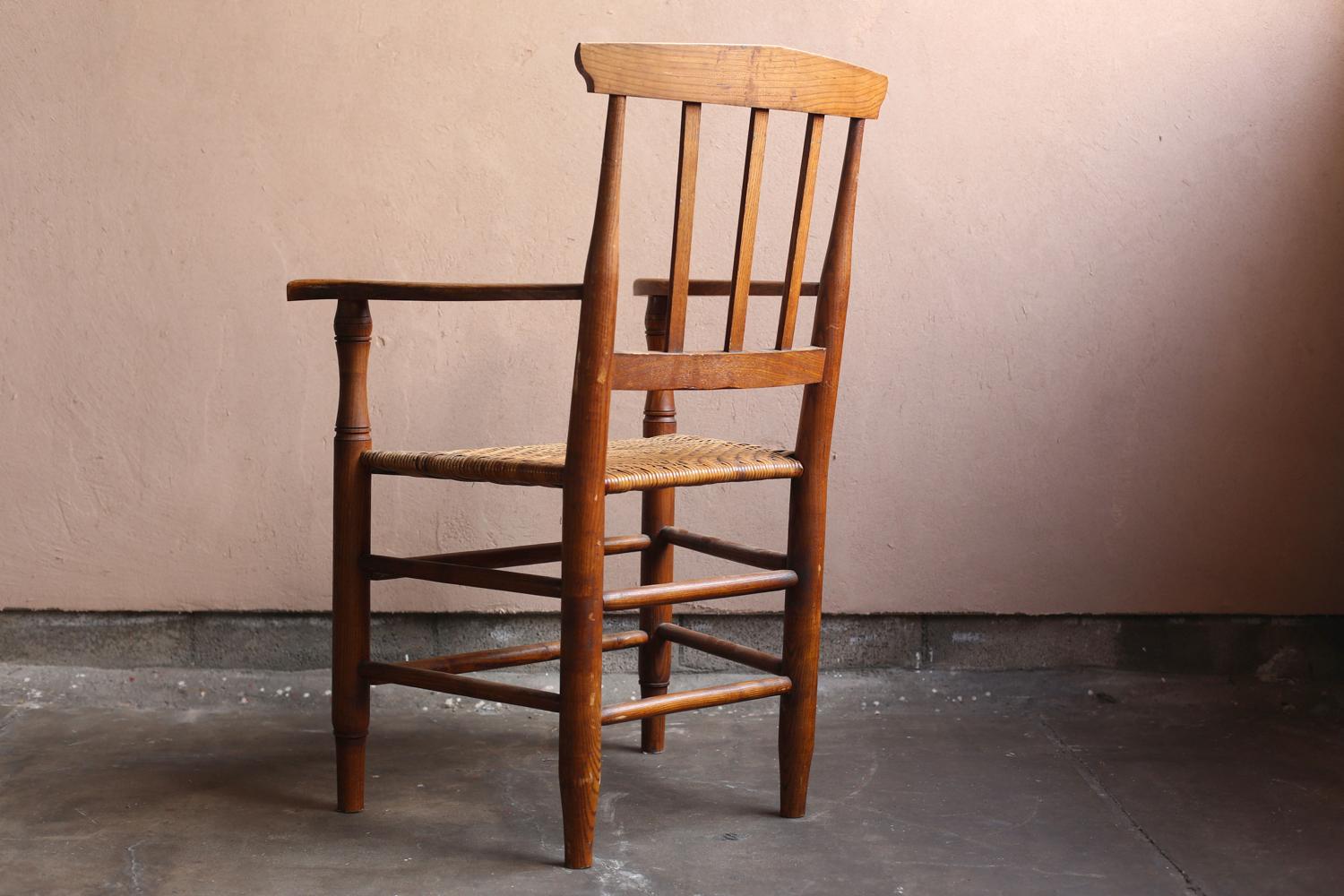 Set di 6 sedie folkloristiche in legno in vendita 2
