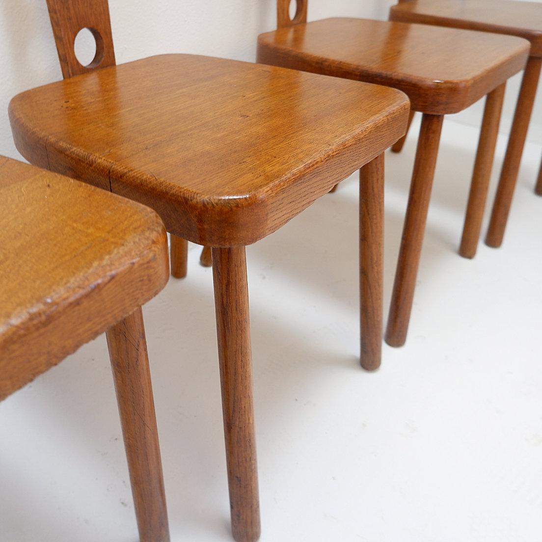 Set di 6 sedie da pranzo con schienale a T in legno - Anni '60 In condizioni buone in vendita a Linkebeek, BE