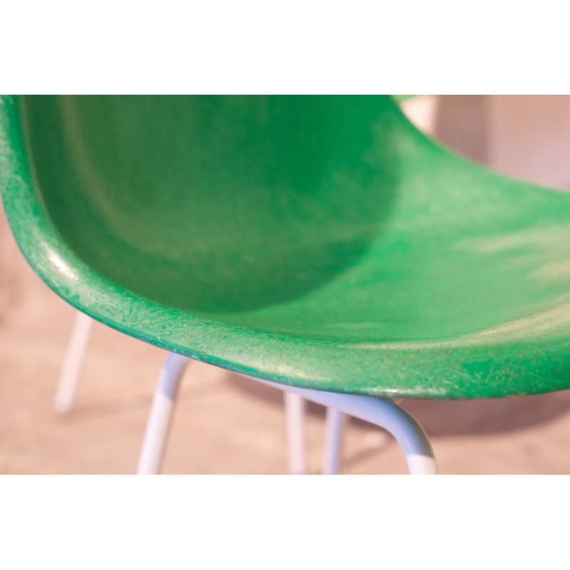 Metallo Set di 60 sedie vintage Greene & Greene di Charles and Ray Eames per Herman Miller, anni '60 in vendita