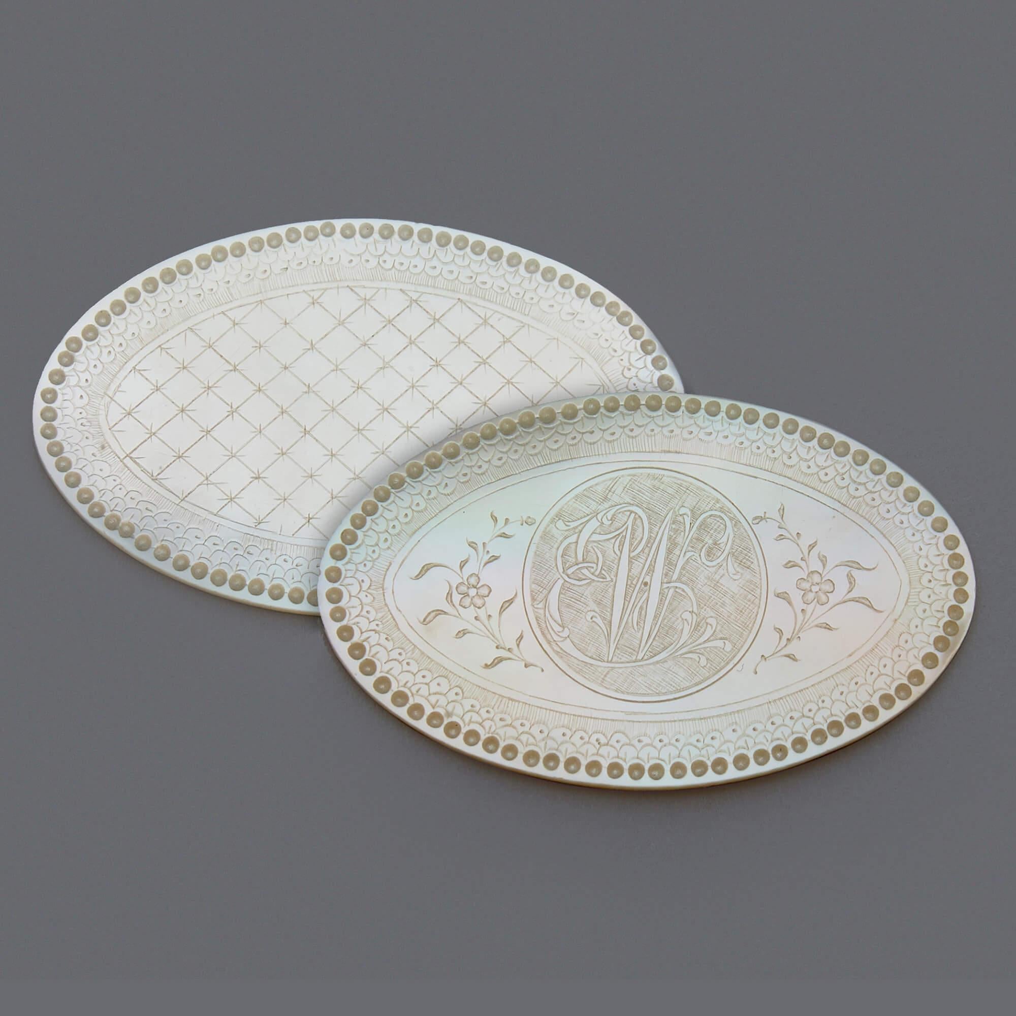 Mother-of-Pearl Set of 63 Qing Dynasty Chinese Mother of Pearl Counters For Sale