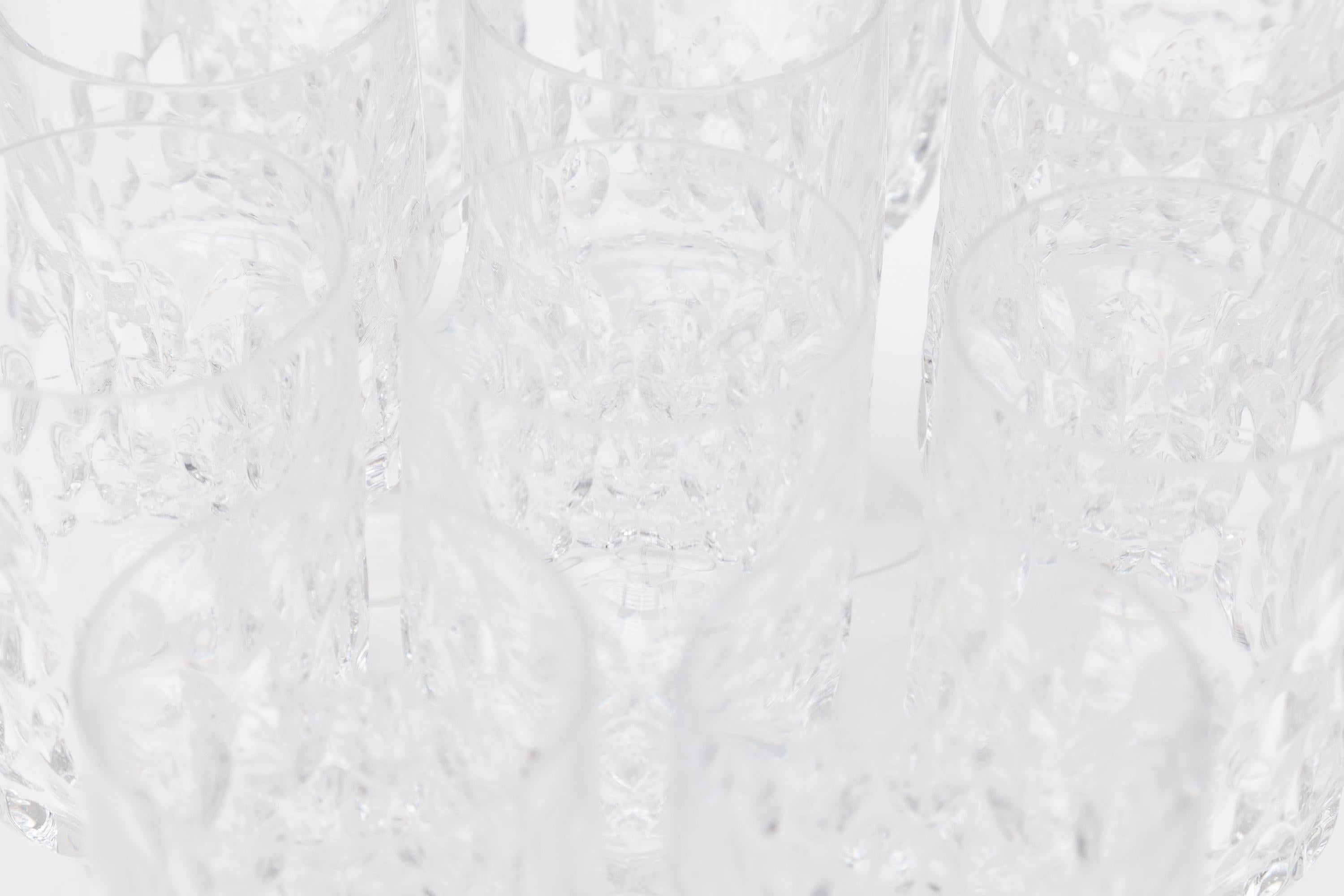 Cristal Service de 64 verres à vin et à eau en cristal en vente