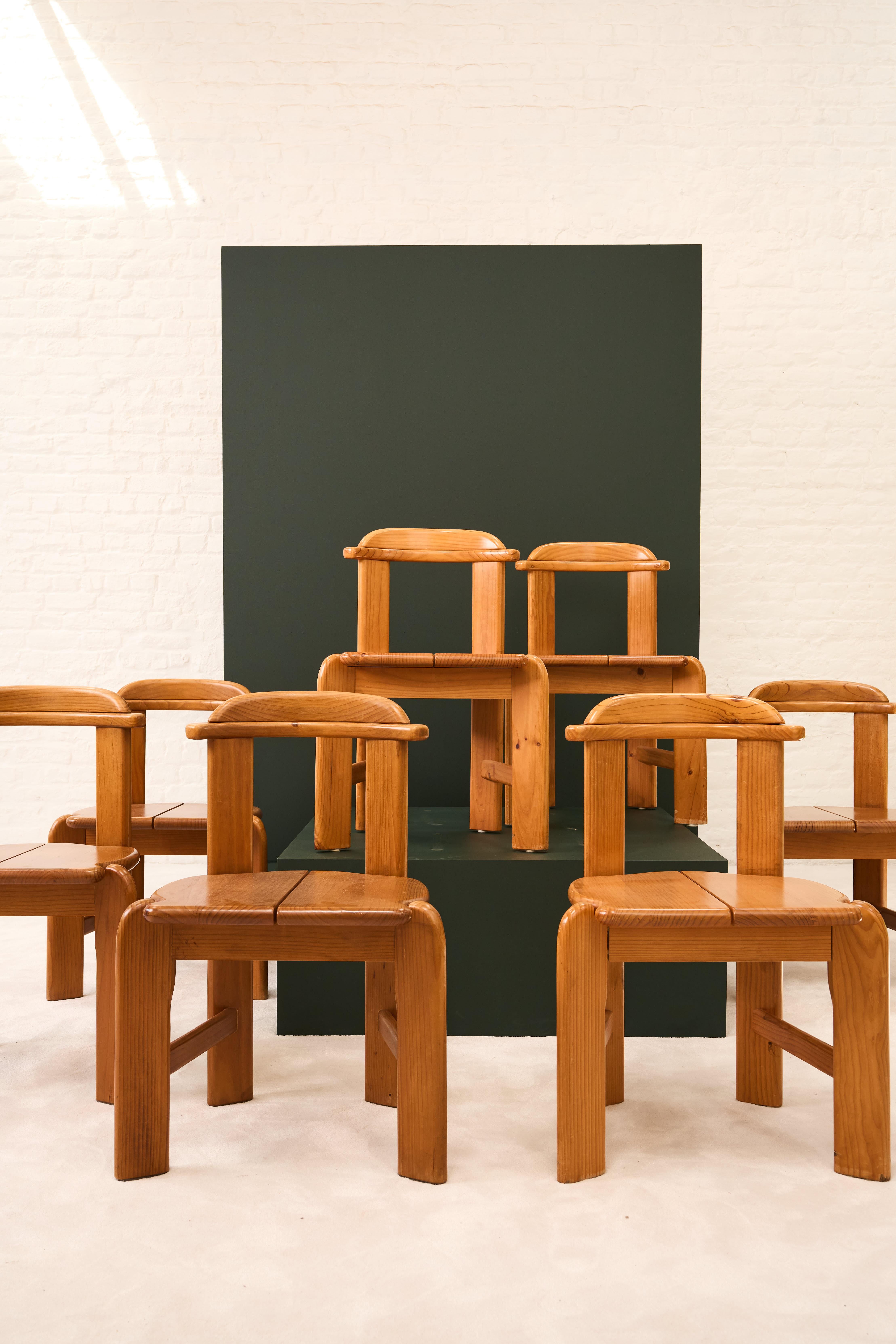 Wood SET OF 7 ABSTRACT CHAIRS Unknown