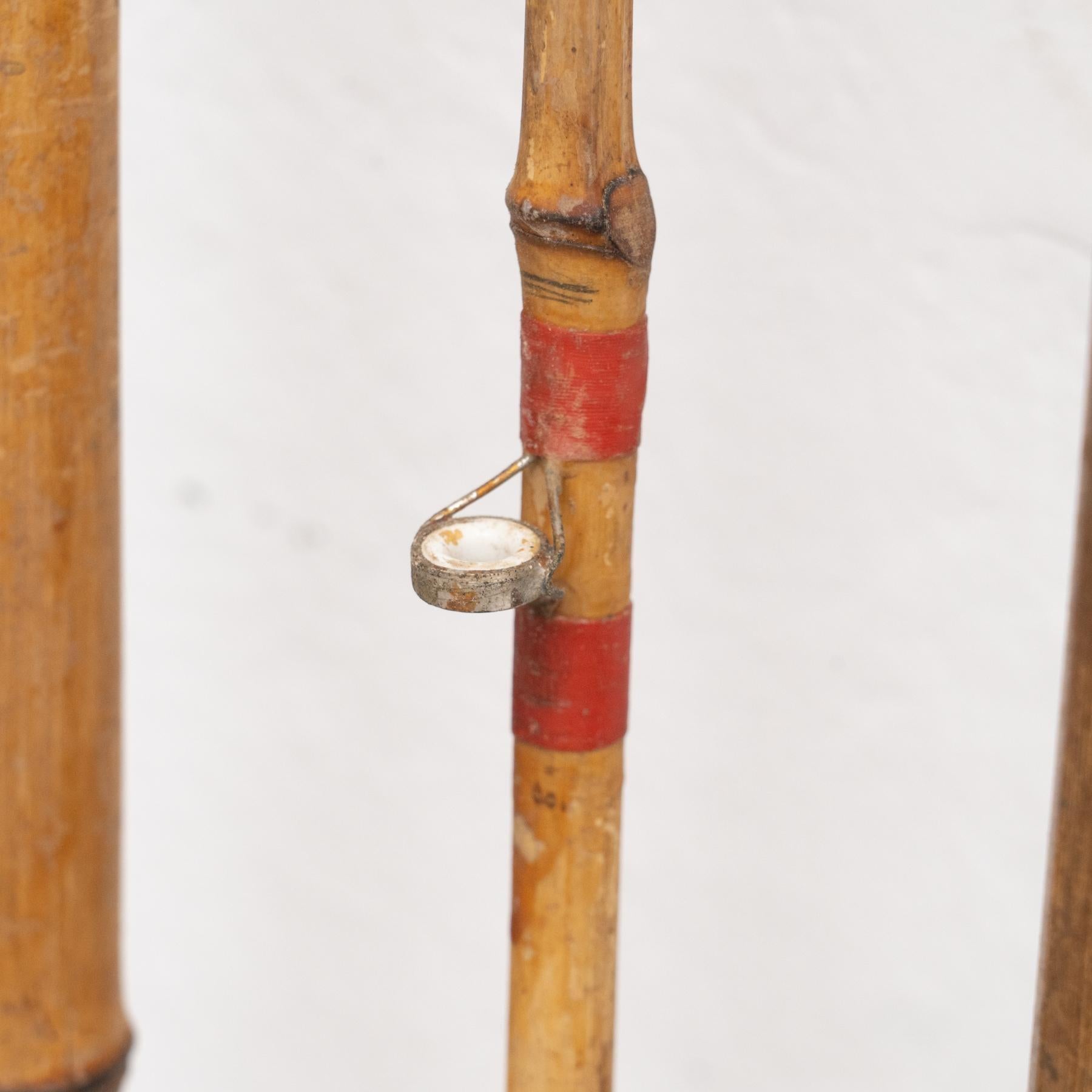 Ensemble de 7 cannes à pêche antiques et Parts One, circa 1900 en vente 4