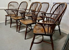 Set of 7 Arts & Crafts Beech and Elm Windsor Carver Chairs