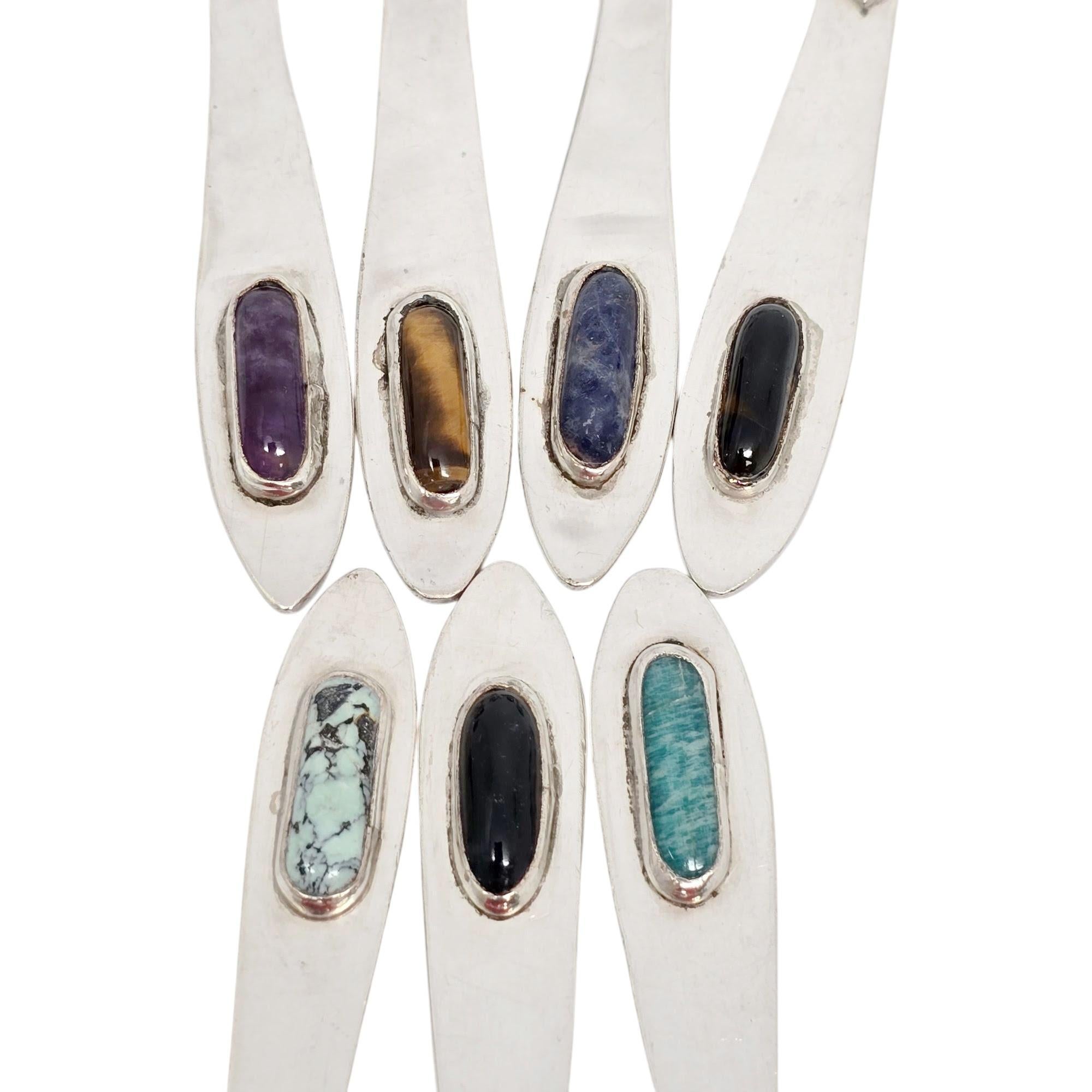 Set von 7 kleinen Löffeln aus Sterlingsilber mit mehreren Steinen aus der Arts and Crafts-Ära #21585 2