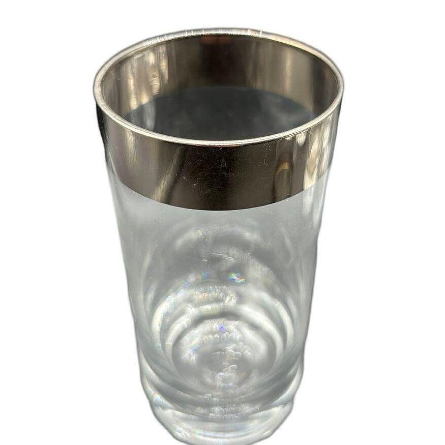 Metà XX secolo Set di 7 bicchieri Barware HighBall Tumbler con bordo argentato di Dorothy Thorpe in vendita