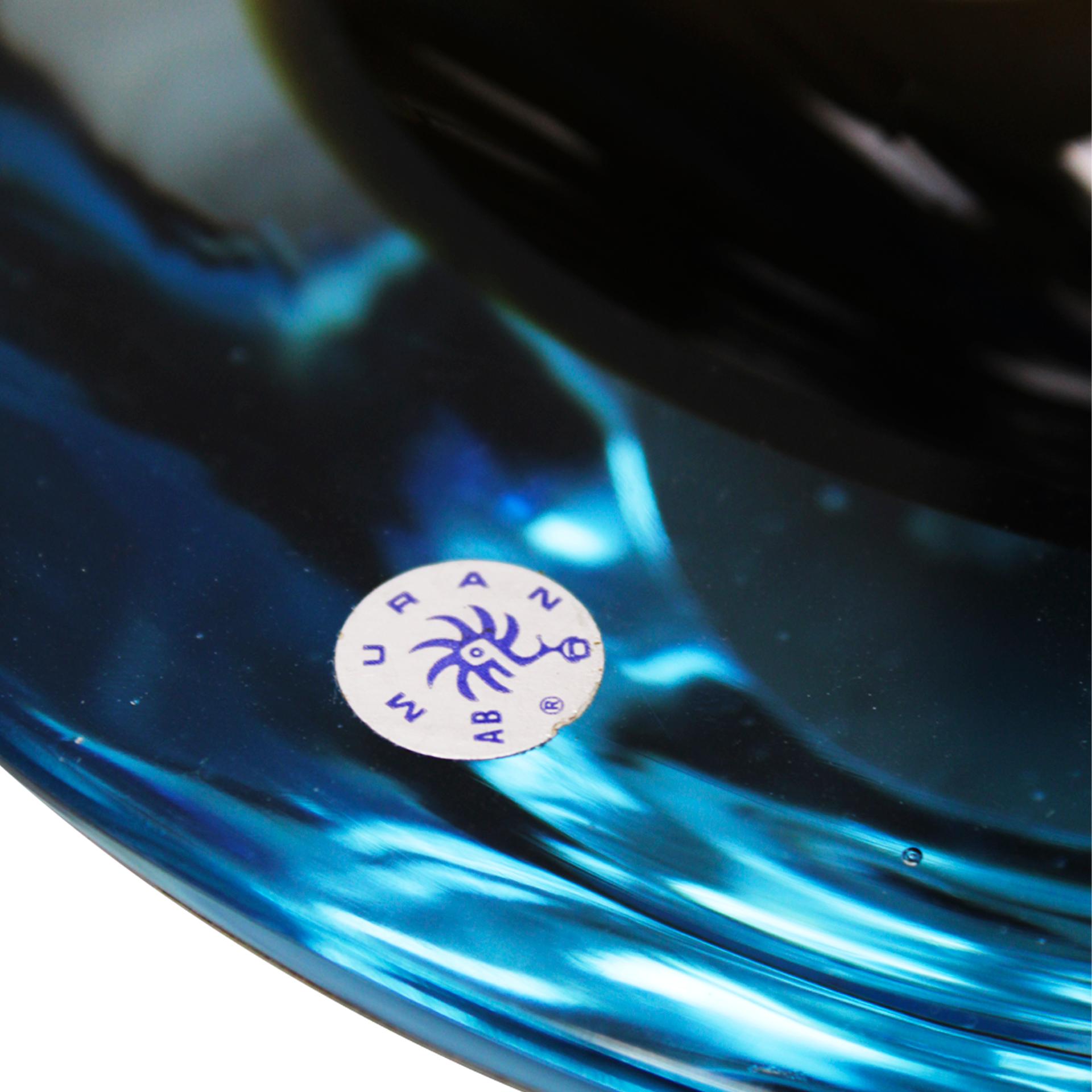 XX secolo Set di 7 vasi in vetro di Murano blu Italia anni '70 soffiati a mano design italiano in vendita