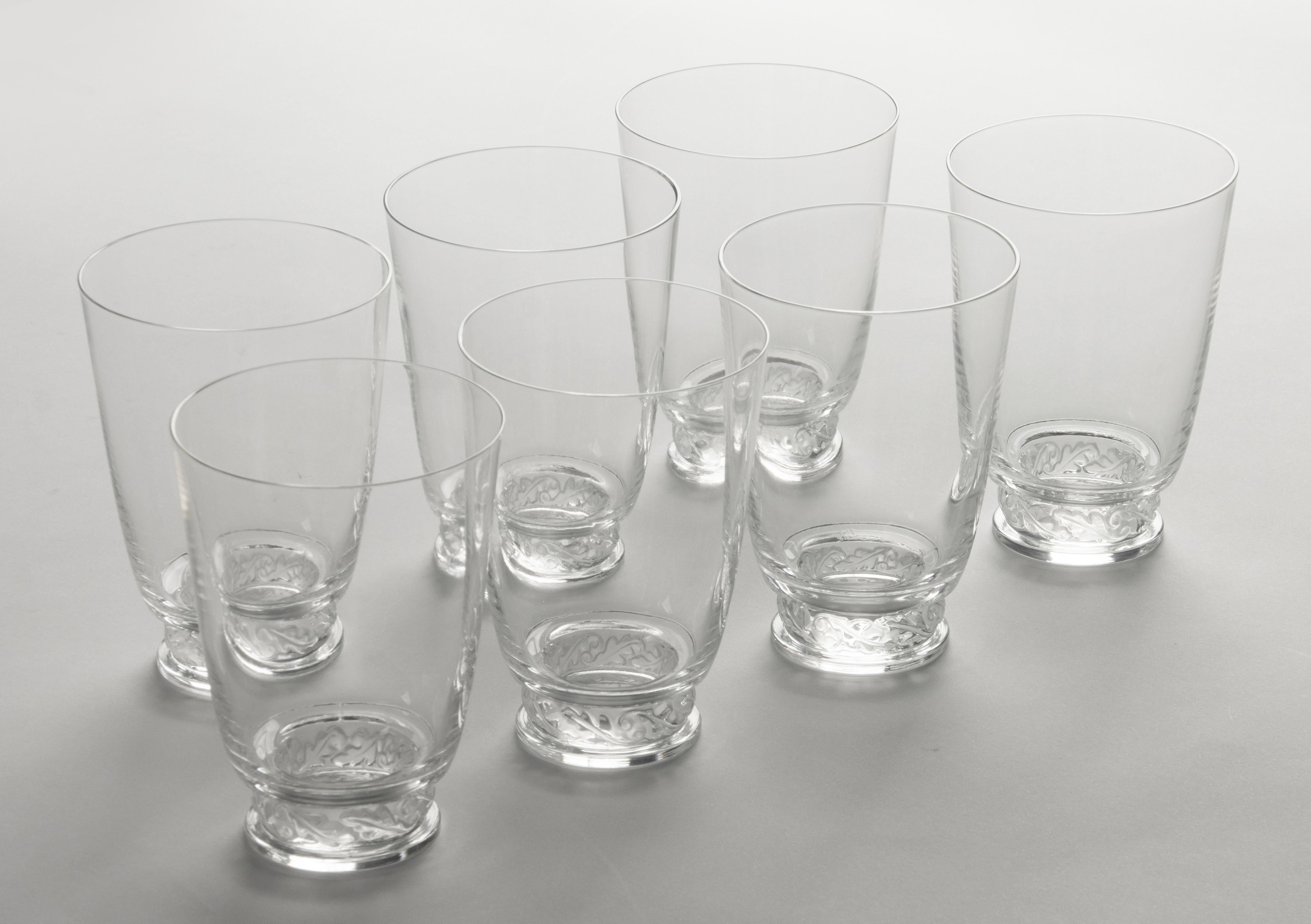 Set of 7 Crystal Glasses - Lalique - Model Saint Hubert im Zustand „Gut“ im Angebot in Casteren, Noord-Brabant