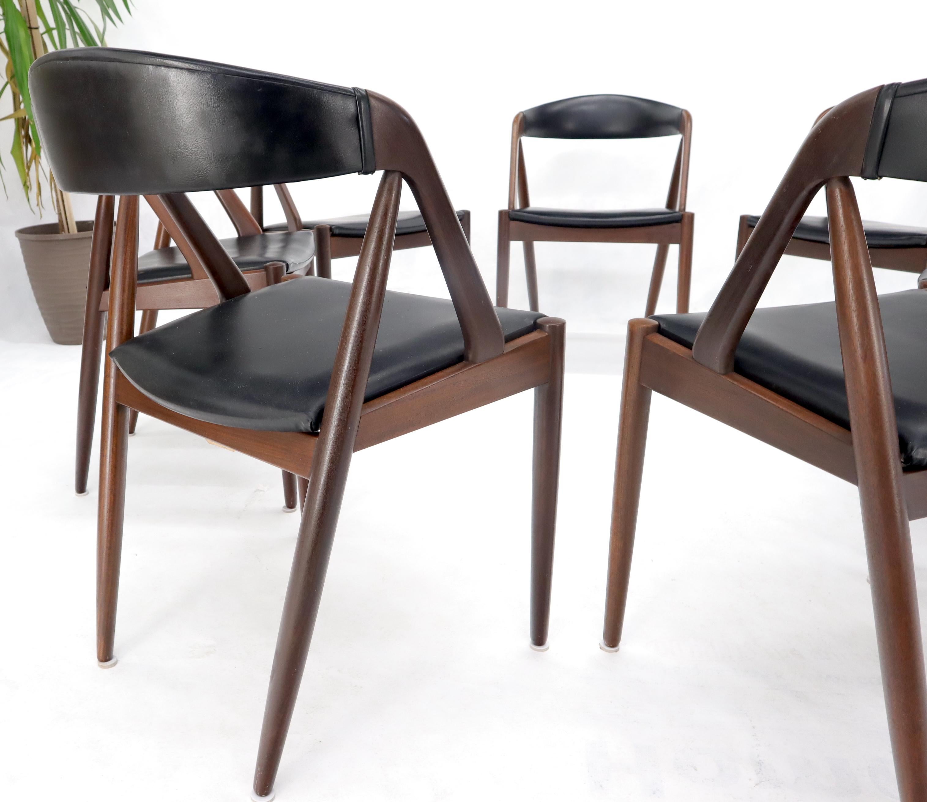 Teck Ensemble de 7 chaises de salle à manger danoises modernes Kai Kristiansen en teck  en vente