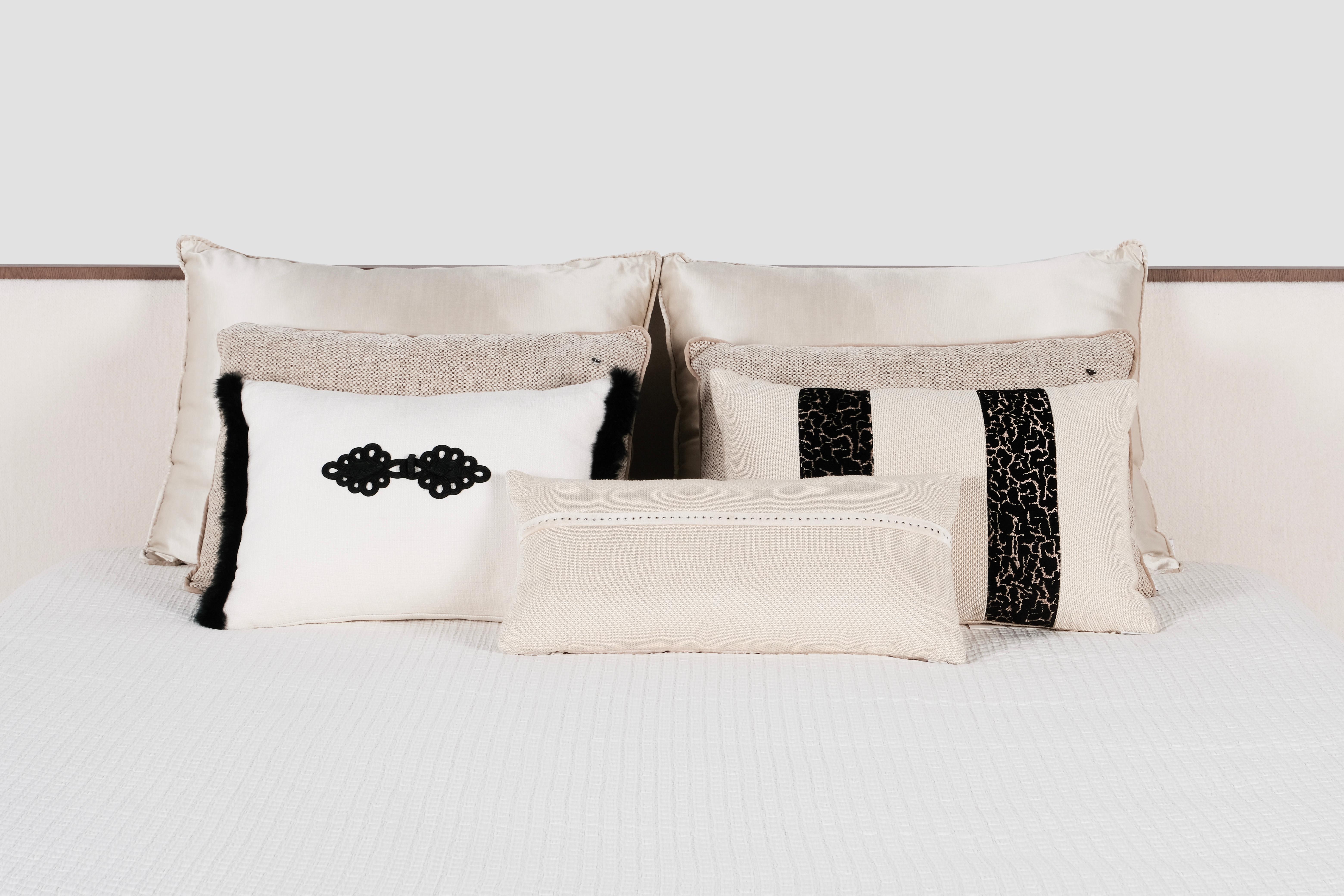 Set/7 Decorative Pillows, Lusitanus Home Collection by Greenapple.

Handmade decorative pillow set with exquisite details.

2x 908928 Rectangular decorative cushion in cream satin.
Dimensions:
W.75 x H.55 cm / W.29.53 x H.21.65 in

2x 908841