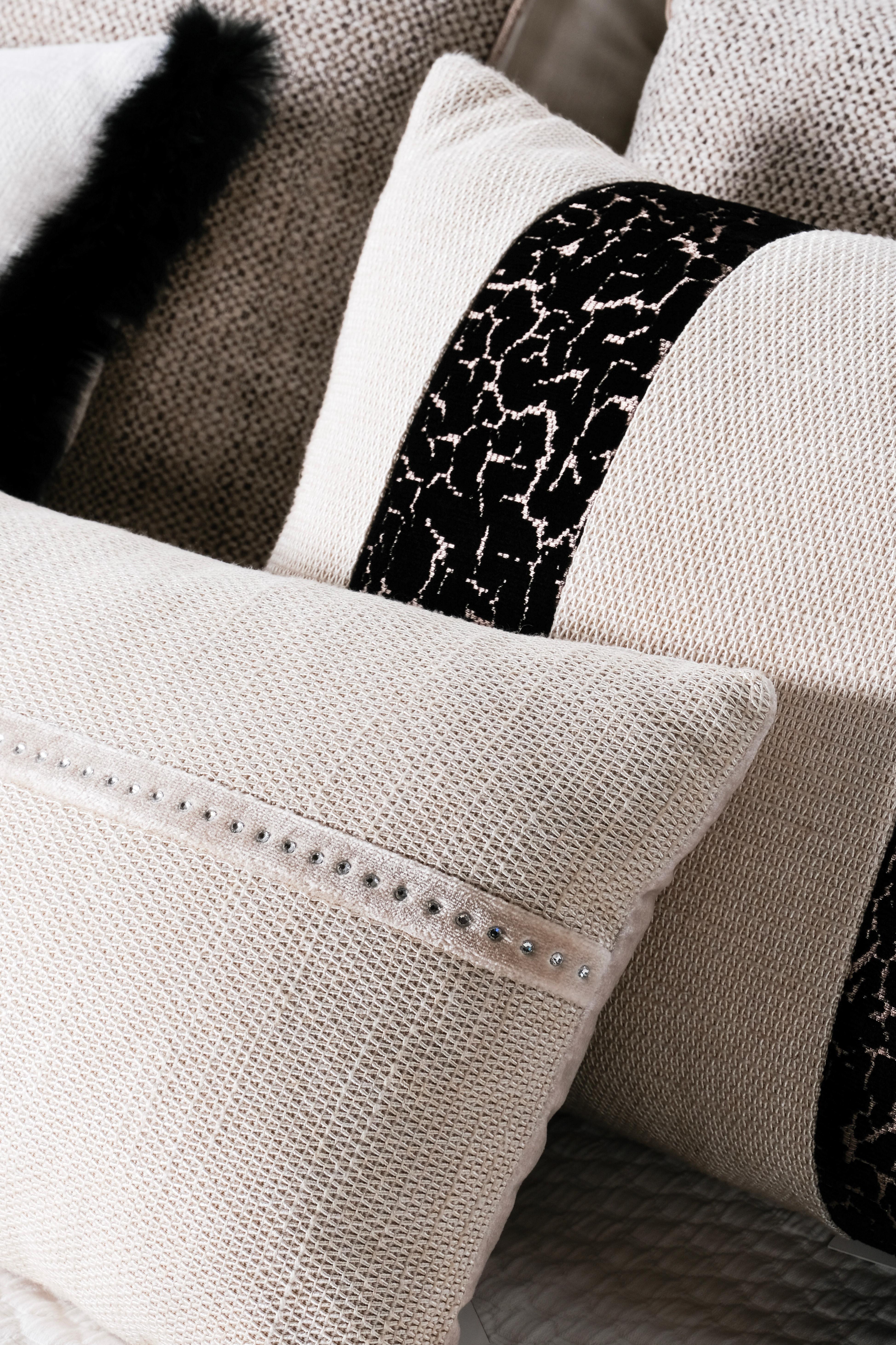 Portuguese Set of 7 Decorative Pillows Pearl Cream Fur Swarovski by Lusitanus For Sale