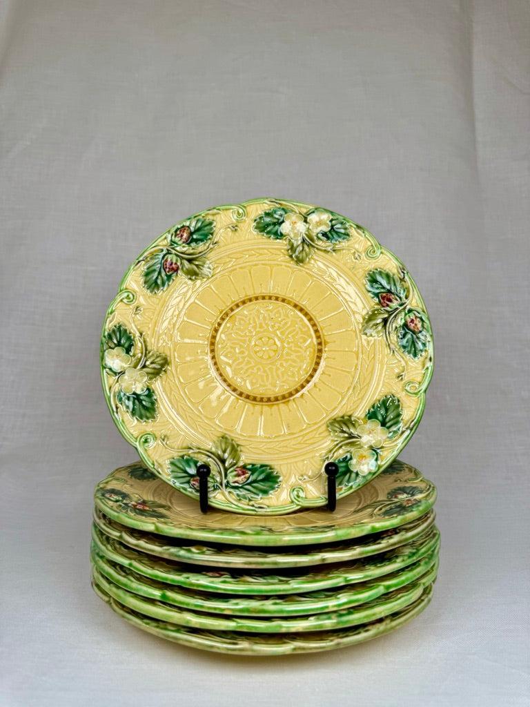 French Provincial Set of 7 French Barbotine Dessert Plates with Floral and Scroll Motif, 1900s For Sale