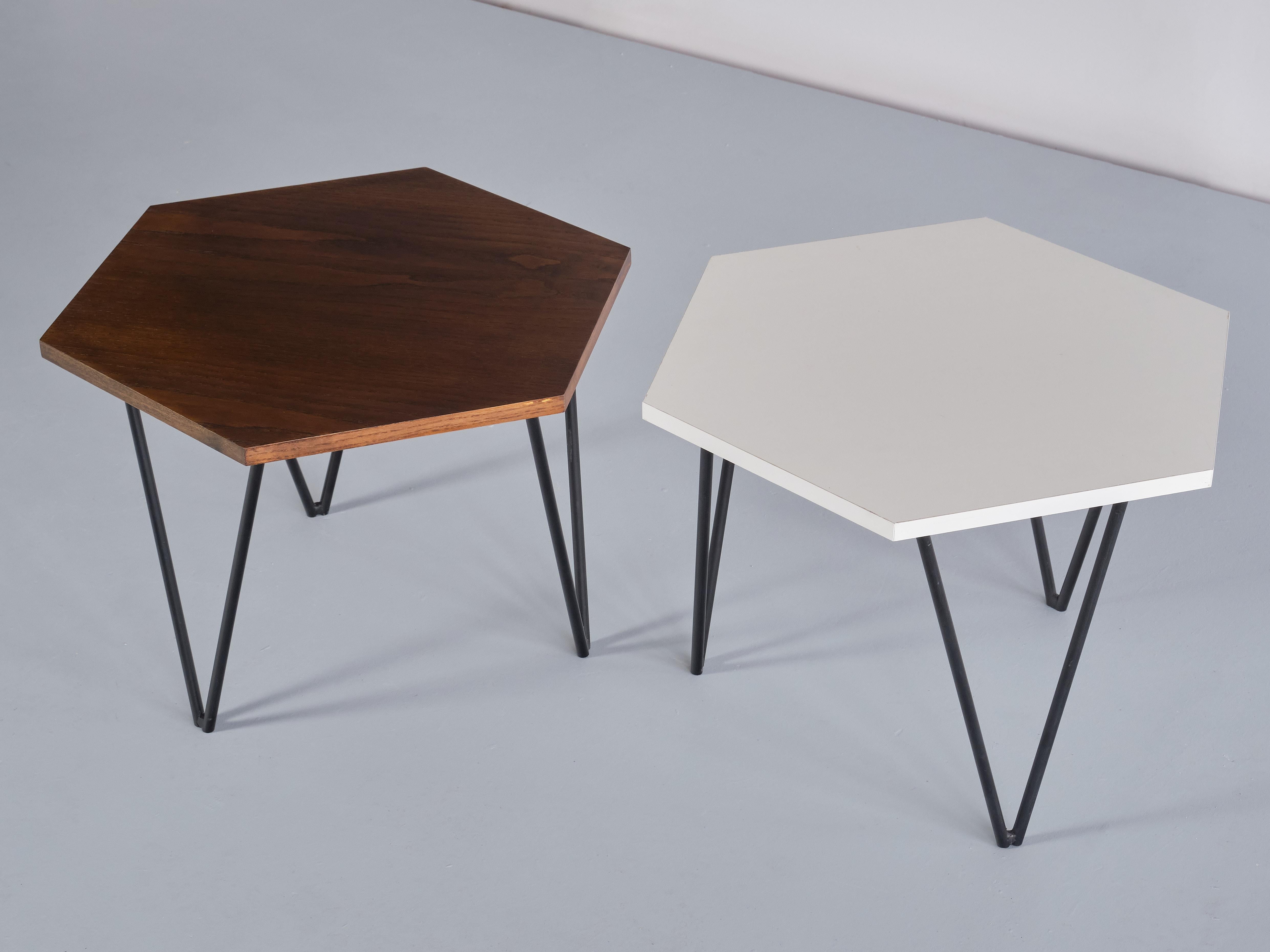 Set of 7 Gio Ponti Modular Hexagonal Coffee Tables, ISA Bergamo, Italy, 1950s For Sale 3
