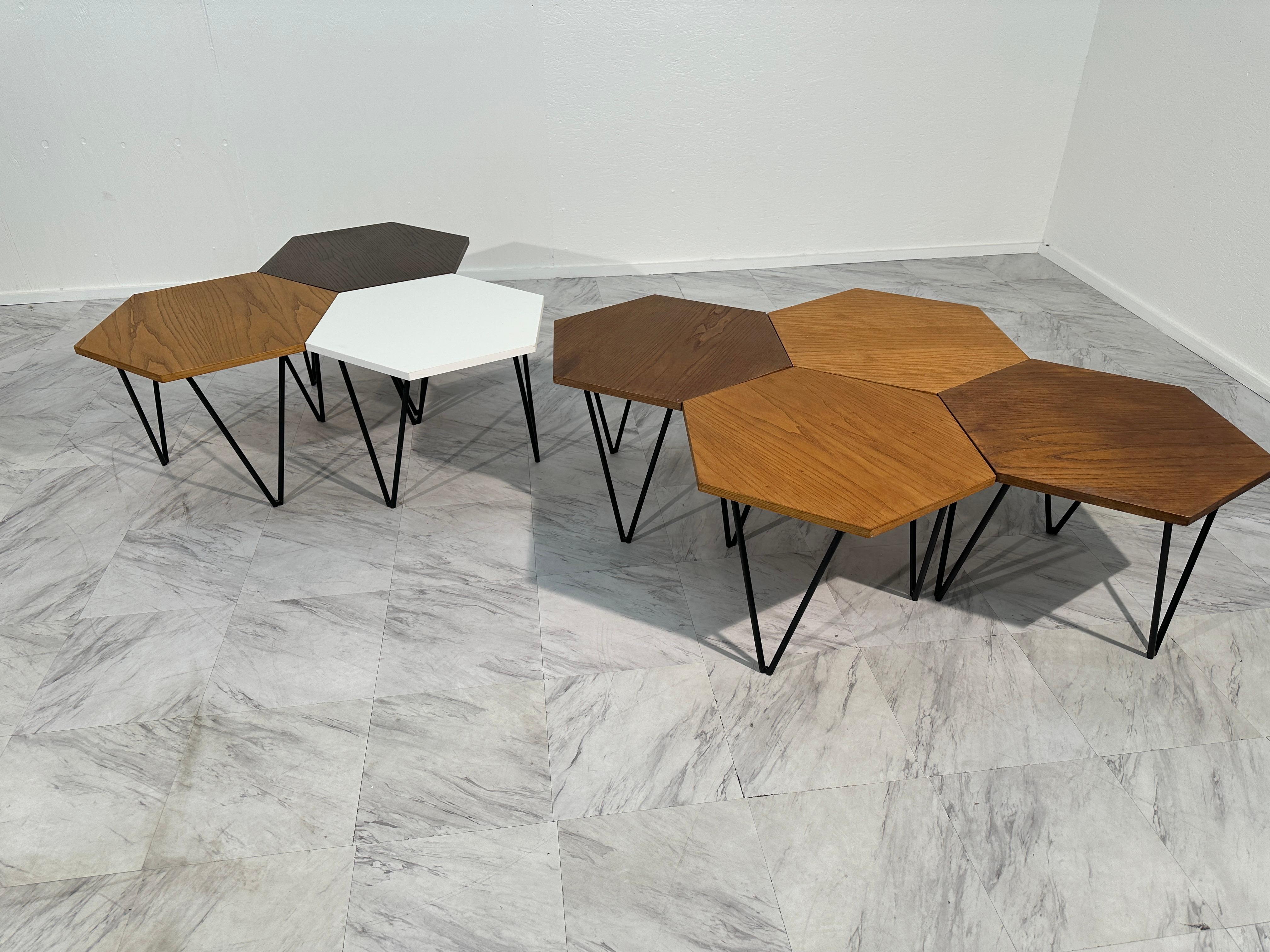 Ensemble de 7 tables basses modulaires hexagonales Gio Ponti, ISA Bergamo, Italie, années 1950 en vente 3
