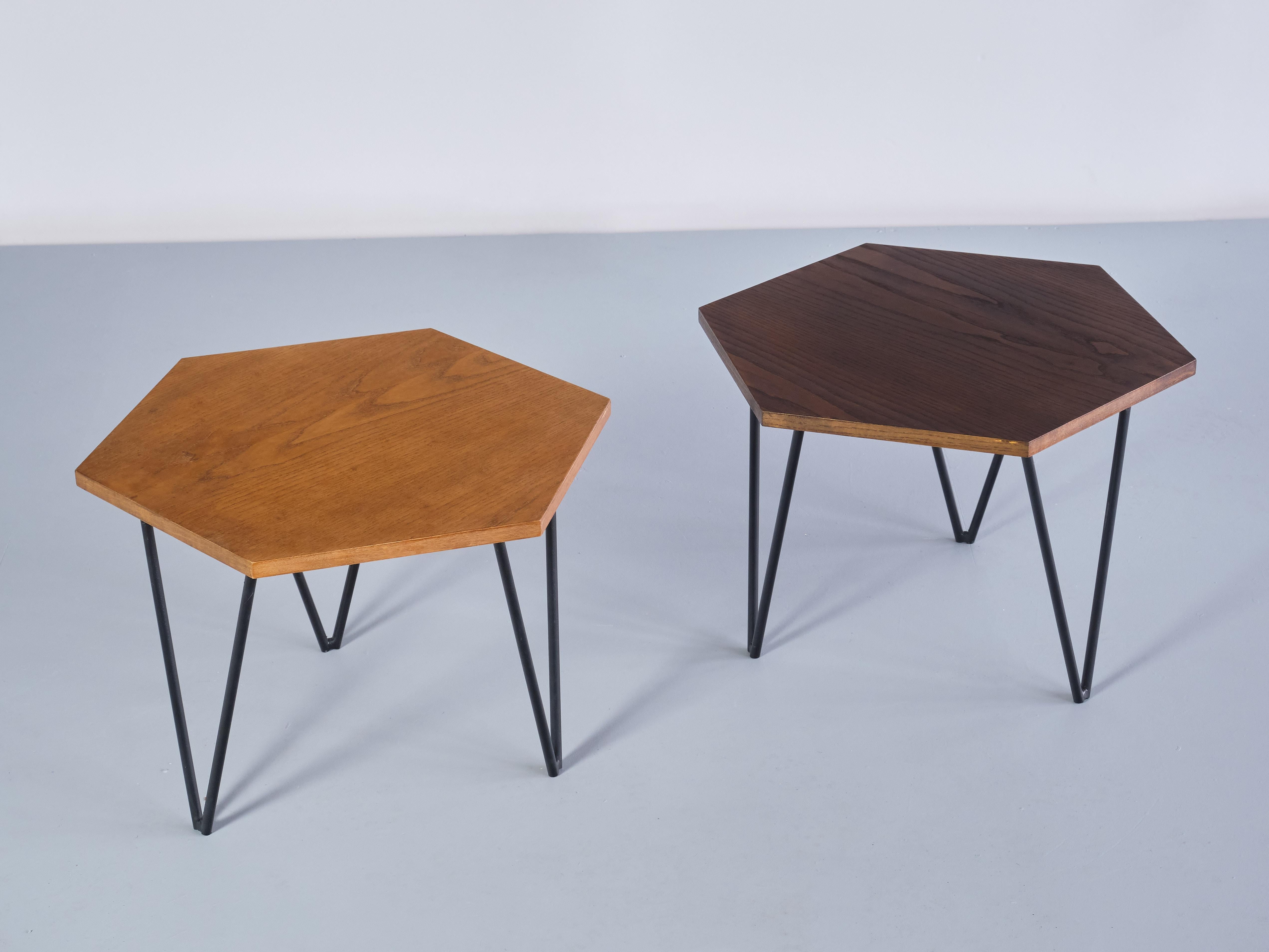 Set of 7 Gio Ponti Modular Hexagonal Coffee Tables, ISA Bergamo, Italy, 1950s For Sale 6