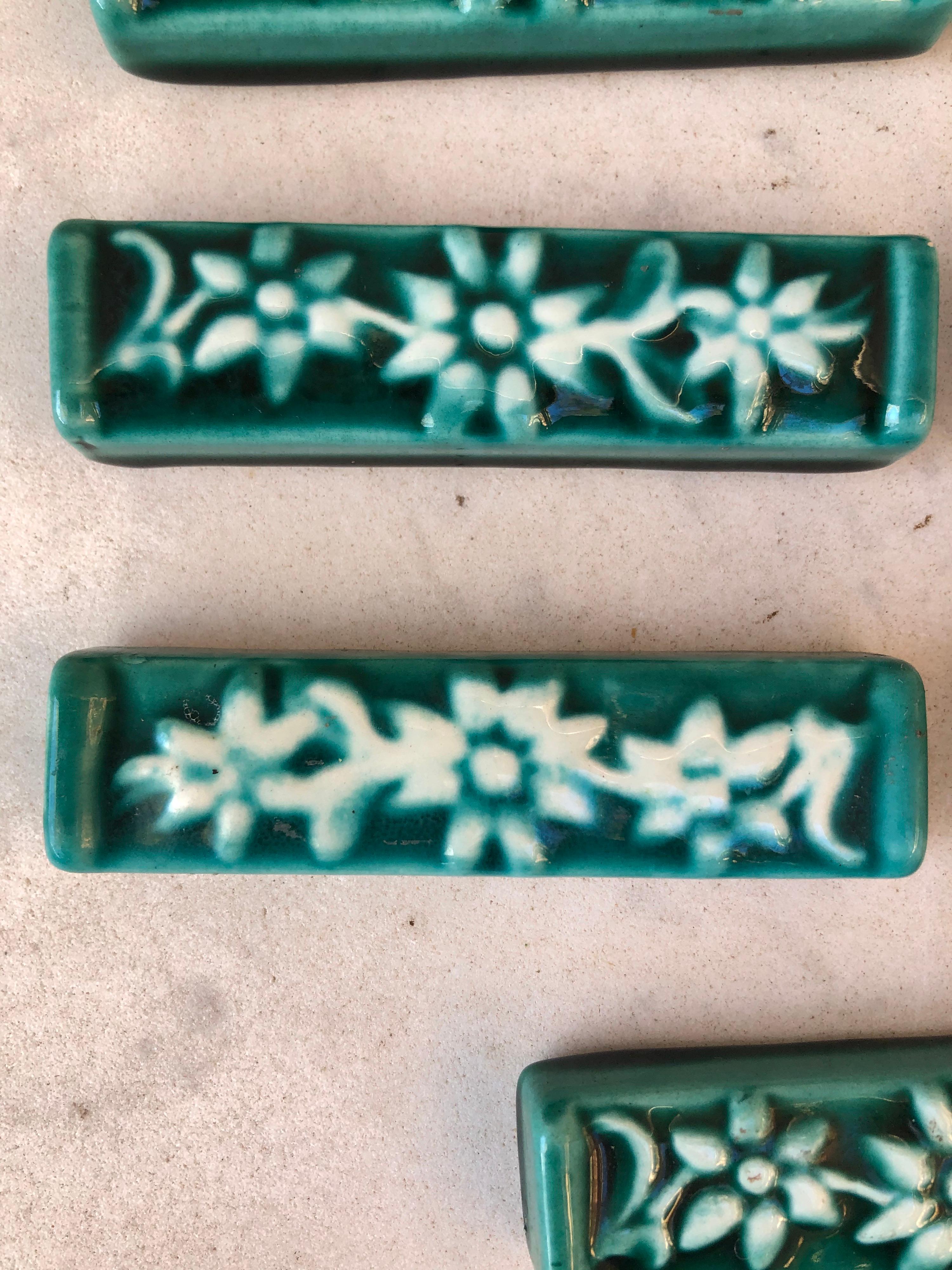 Set of 7 Green Majolica Edelweiss Knife Rests Vallauris, circa 1950 For Sale 3