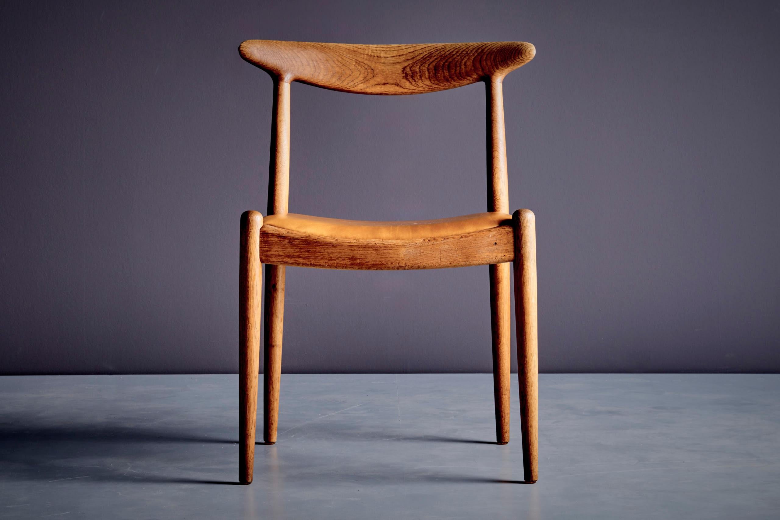 Danish Set of 7 Hans Wegner W2 Chairs for C.M. Madsen Denmark, 1960s For Sale