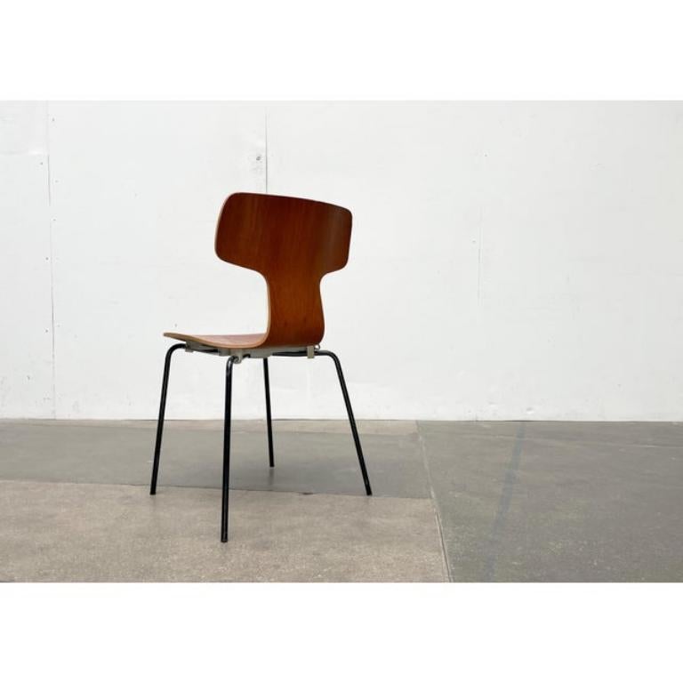 Set di 7 sedie impilabili di metà secolo modello 3103 Hammer di Arne Jacobsen, anni '60 in vendita 3