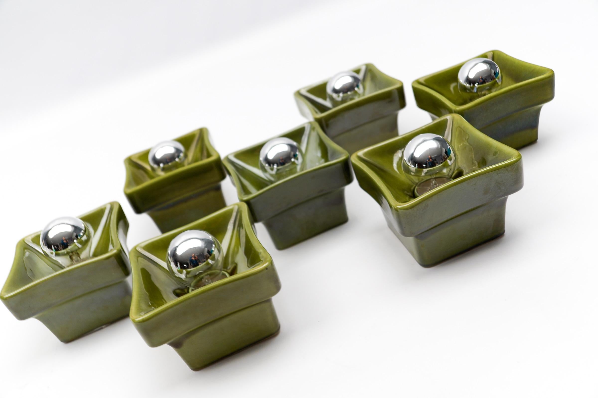 Set of 7 Mid-Century Modern Green Ceramic Wall Lights or Flush Mounts, Italy 60s For Sale 2