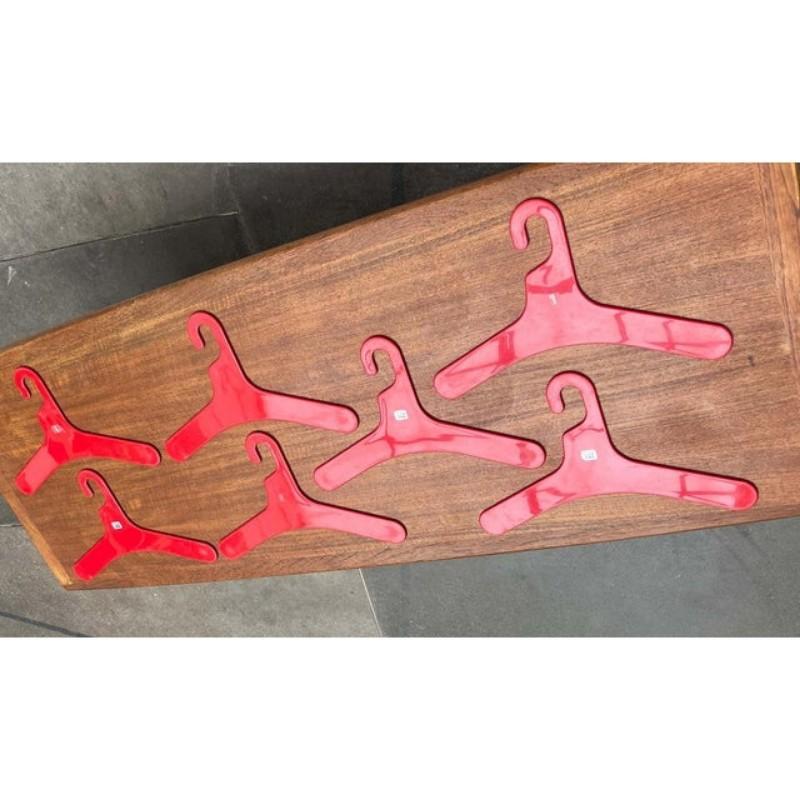 Set of 7 Mid-Century Space Age Coat Hangers by Ingo Maurer for M Design, 1960s For Sale 5