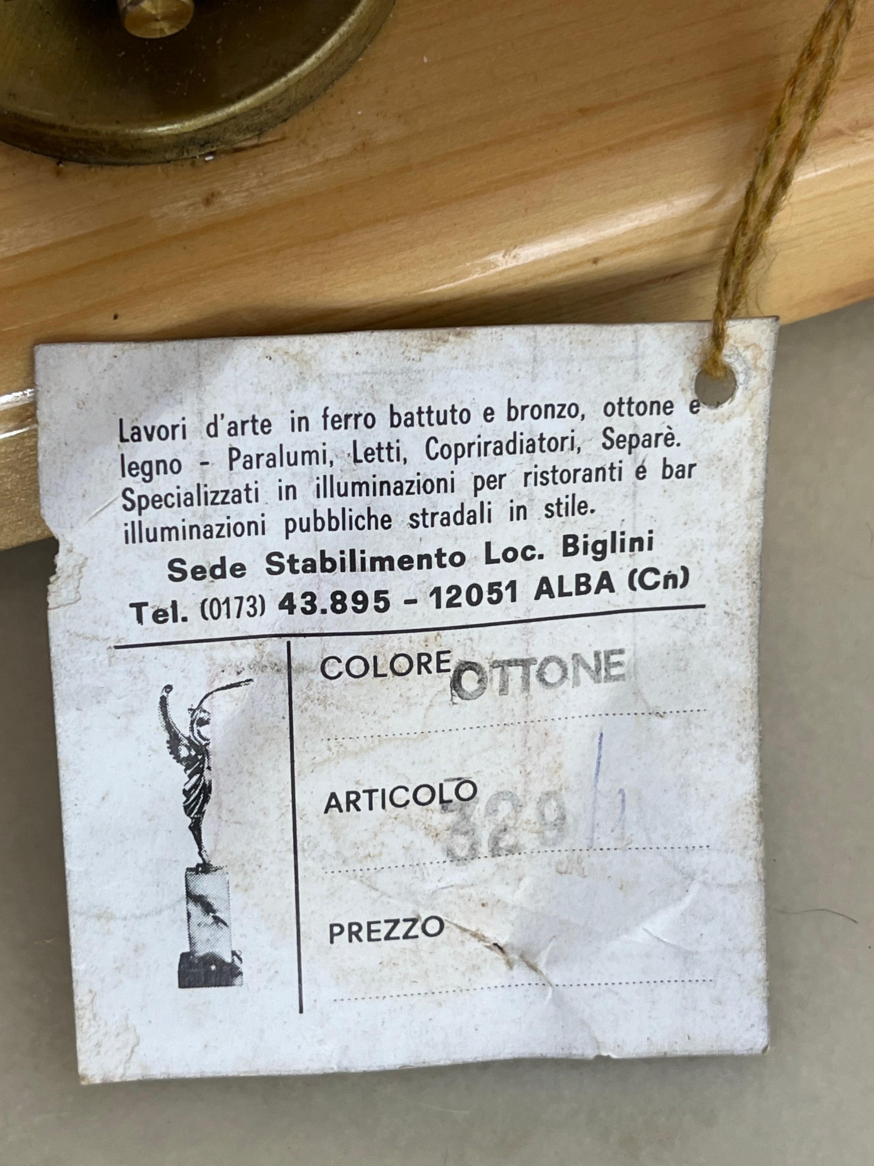 Ensemble de 7 lampes murales en Wood et laiton du milieu du siècle, design italien, années 1960 en vente 5