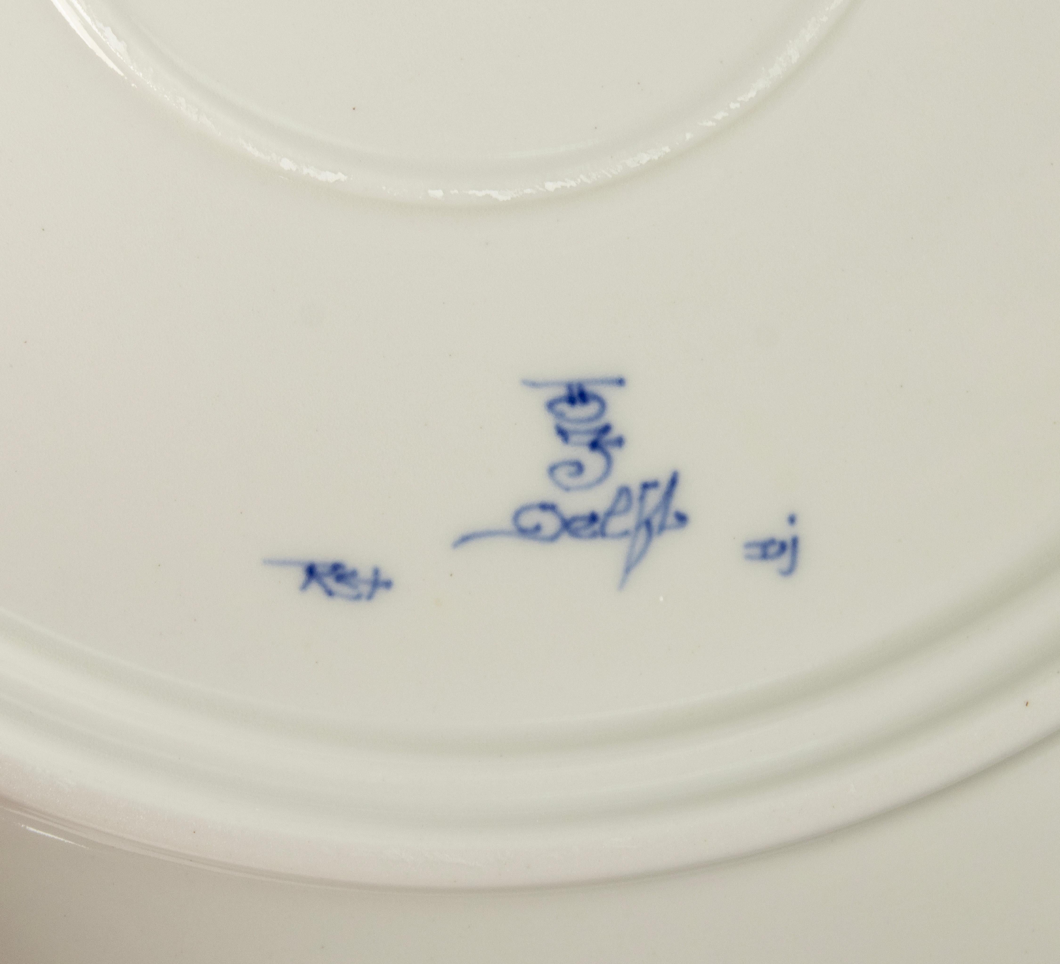 Set of 7 Porcelain Plates - Albertine - Bořek Šípek for De Porceleyne Fles Delft For Sale 8