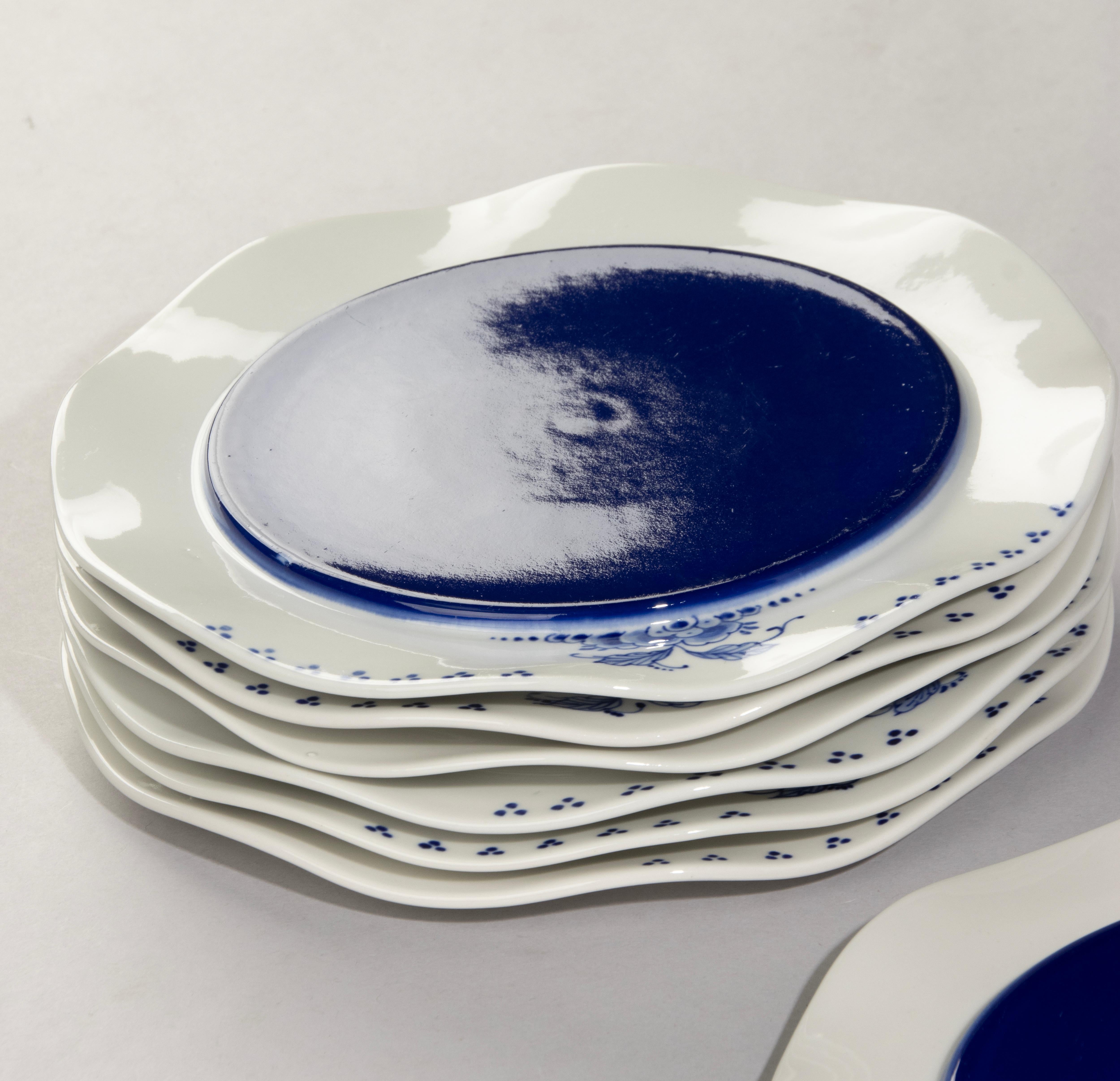 Set of 7 Porcelain Plates - Albertine - Bořek Šípek for De Porceleyne Fles Delft For Sale 11