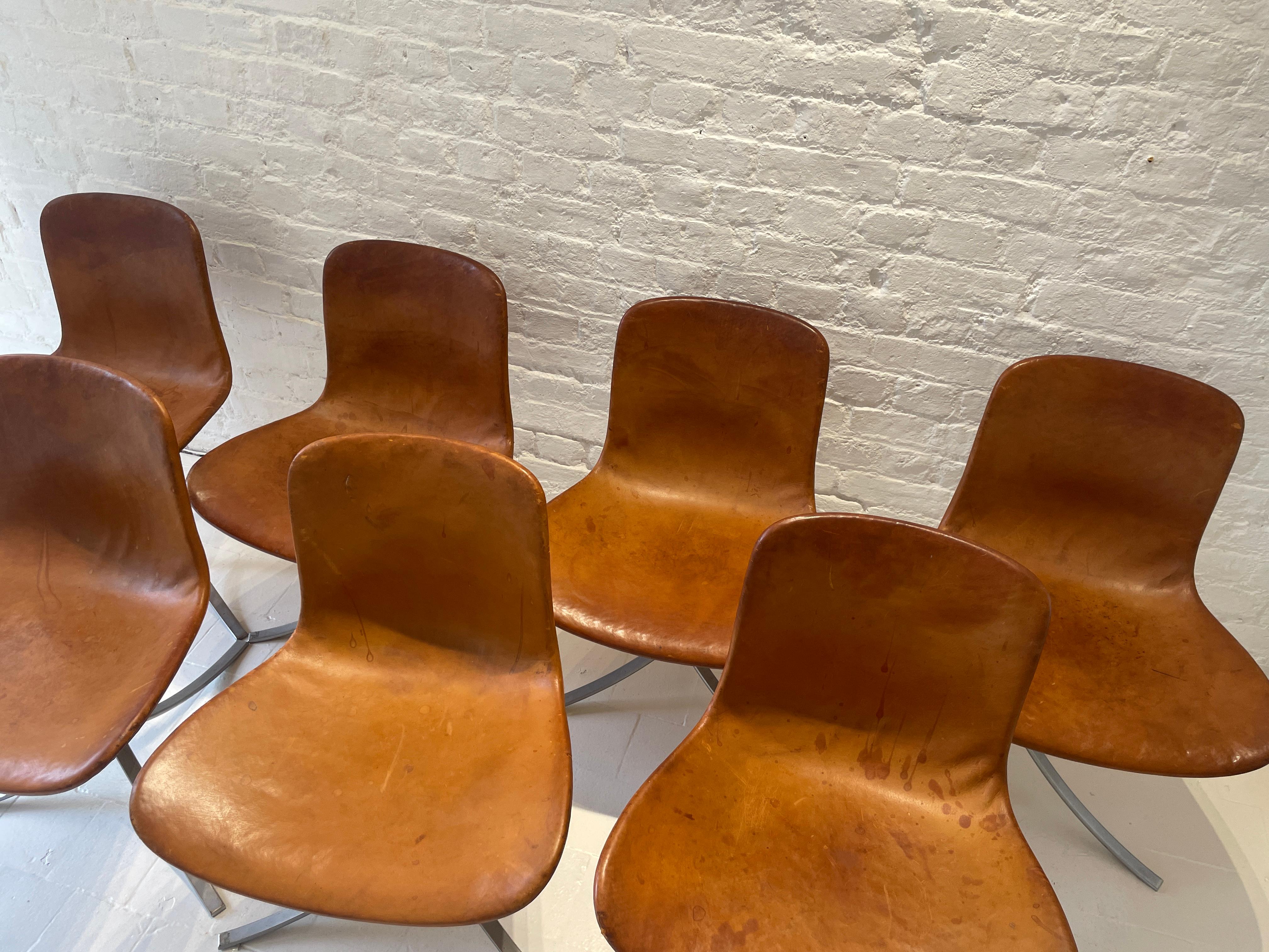 Ensemble de 7 chaises de salle à manger Poul Kjaerholm modèle PK9  Première édition  E. Kold  1961 État moyen - En vente à London, GB